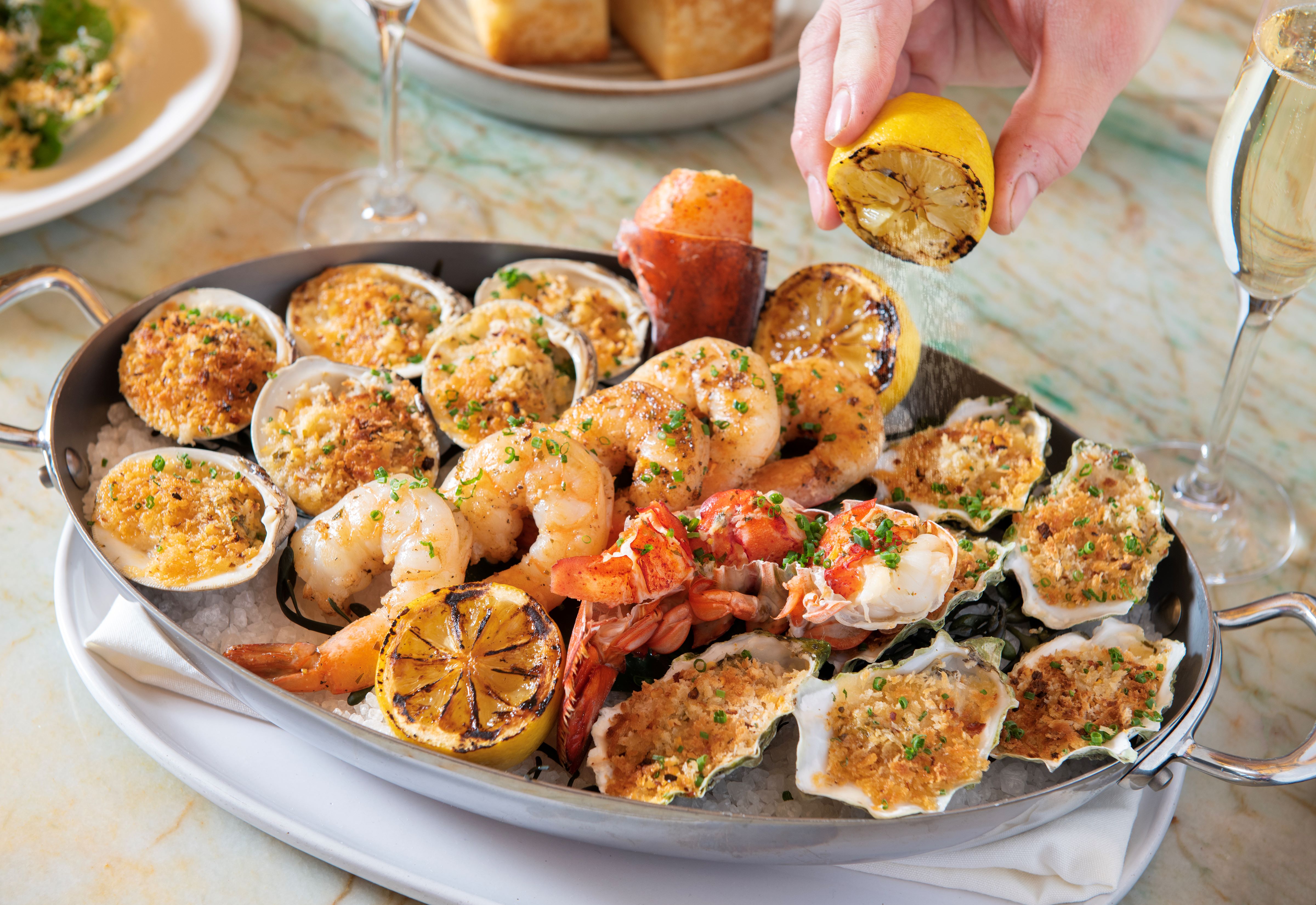 the-bungalow-kitchen-by-michael-mina