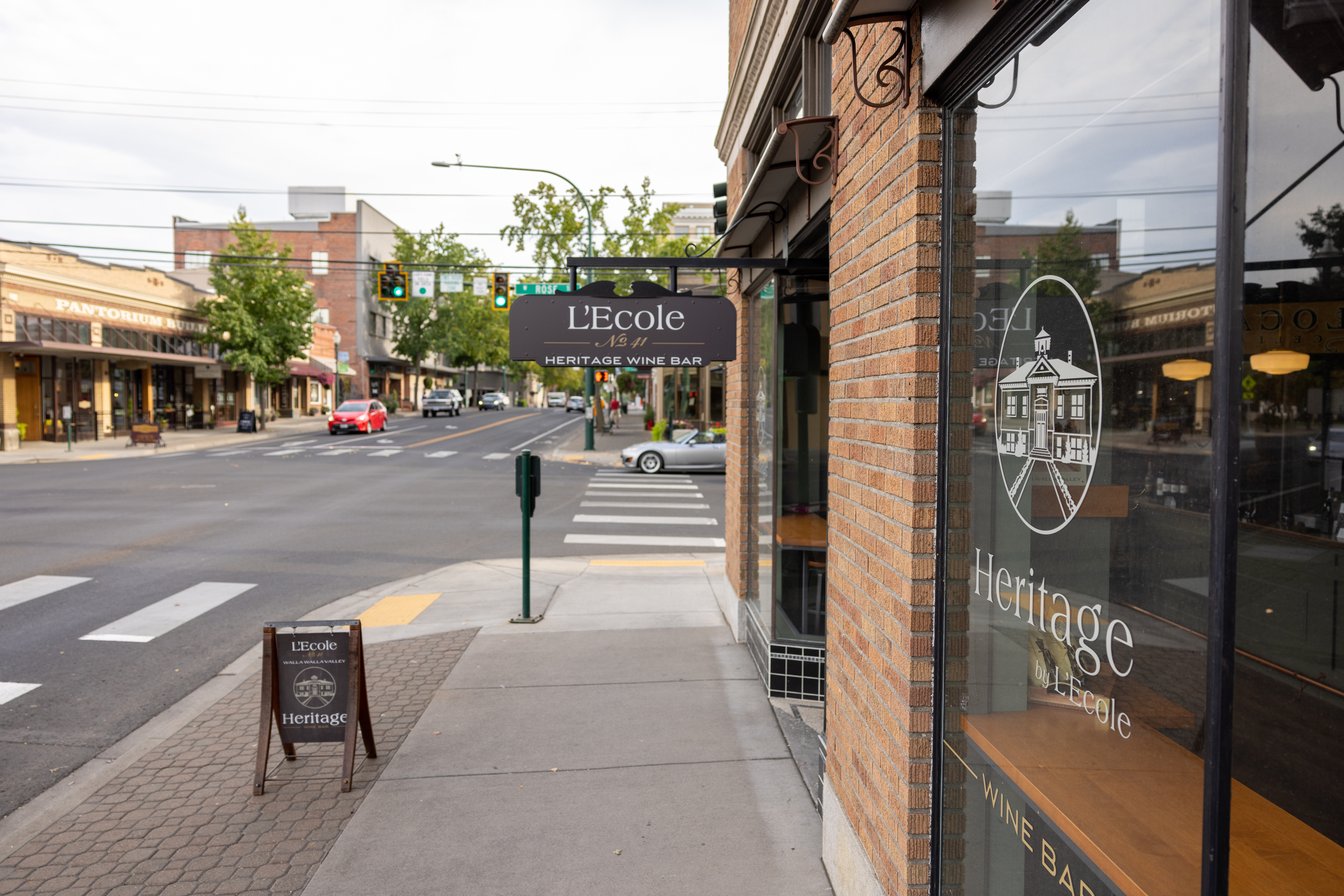 heritage_outside_rosest_sign-1_highres