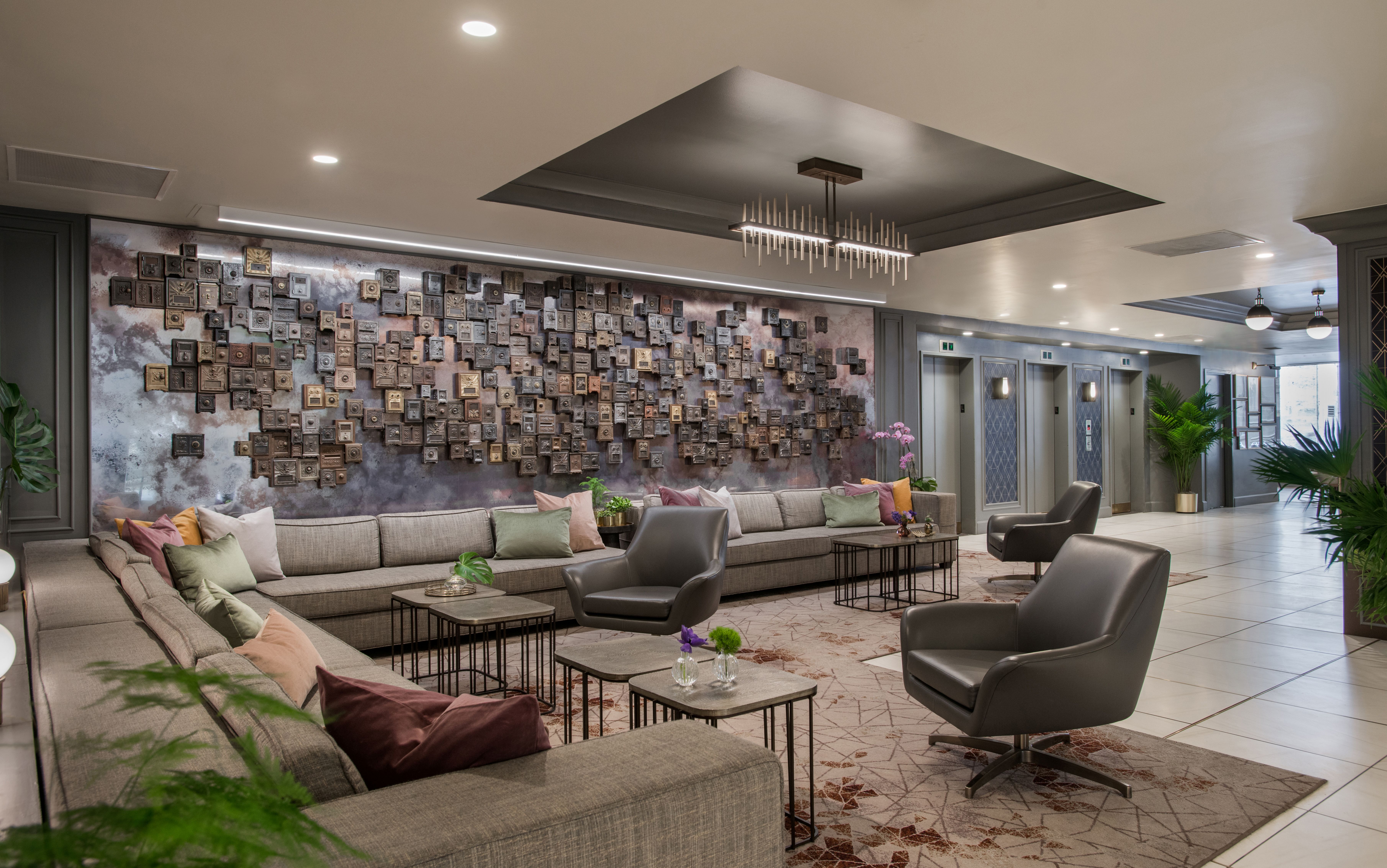 magnolia-denver-lobby