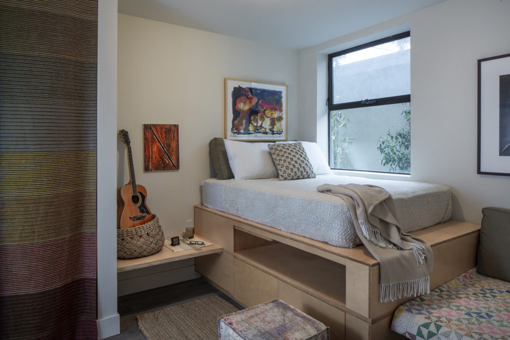 Hollywood treehouse bedroom
