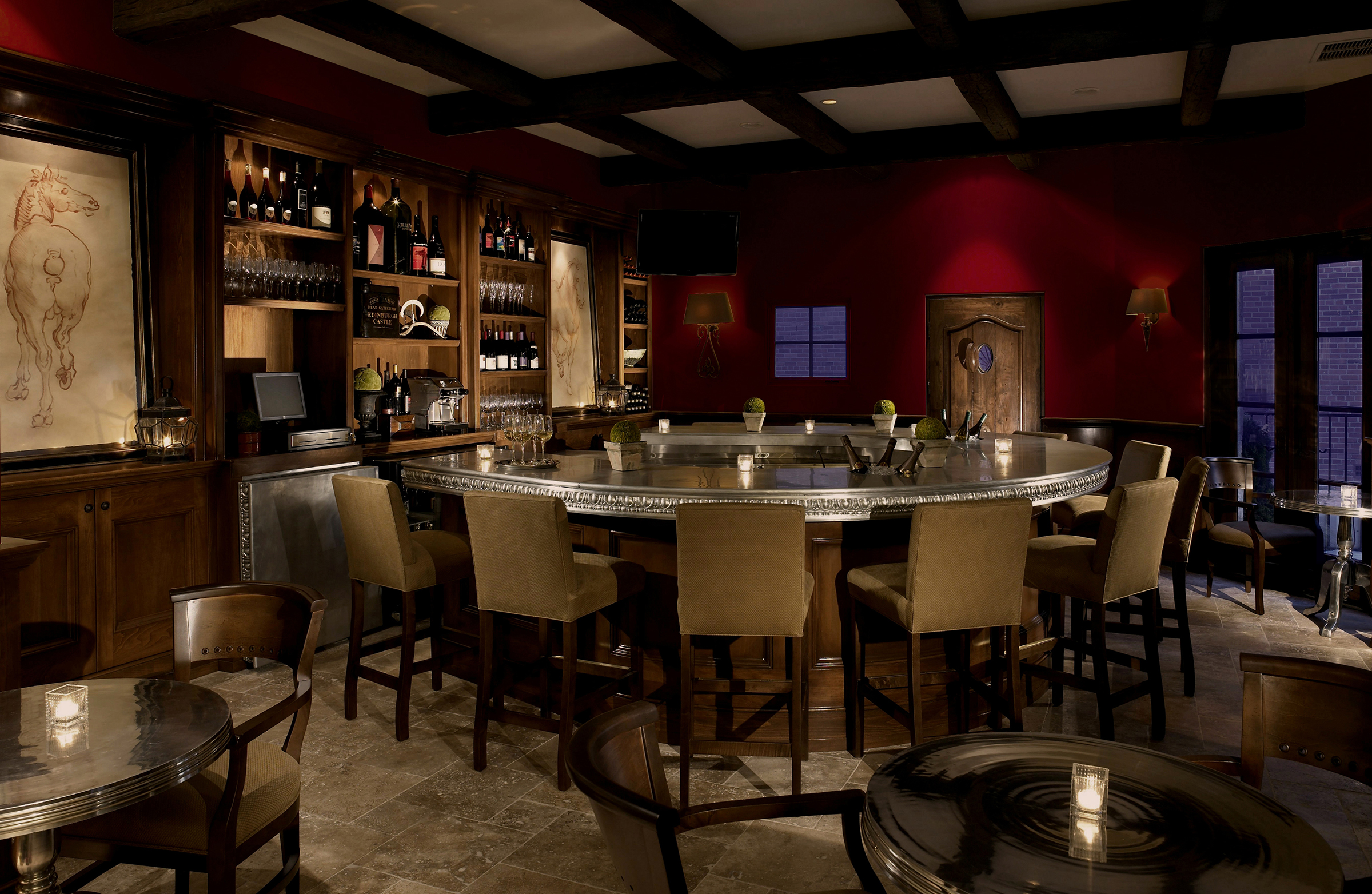 hotel-cheval-pony-club-interior