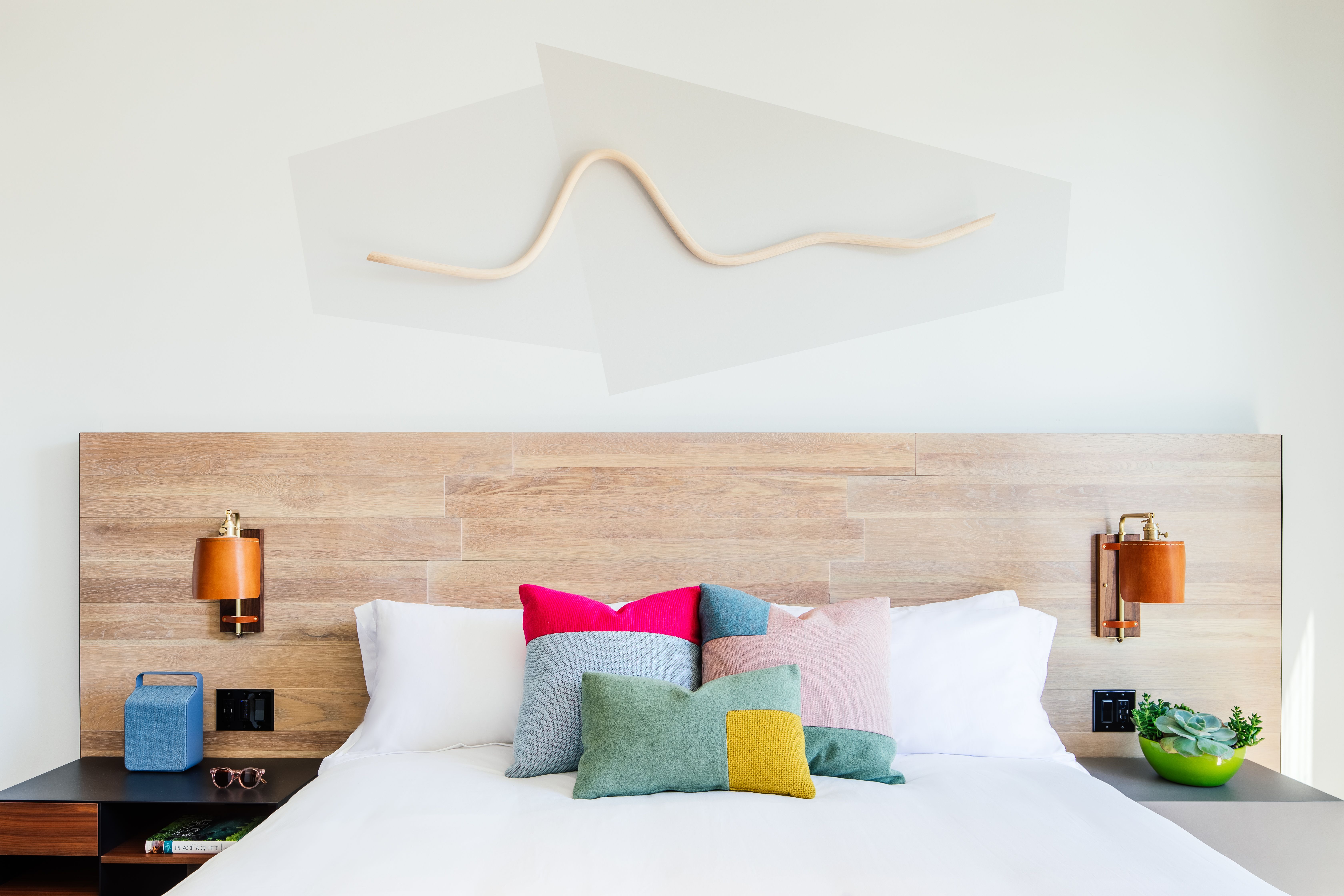 guest-room-at-hotel-slo