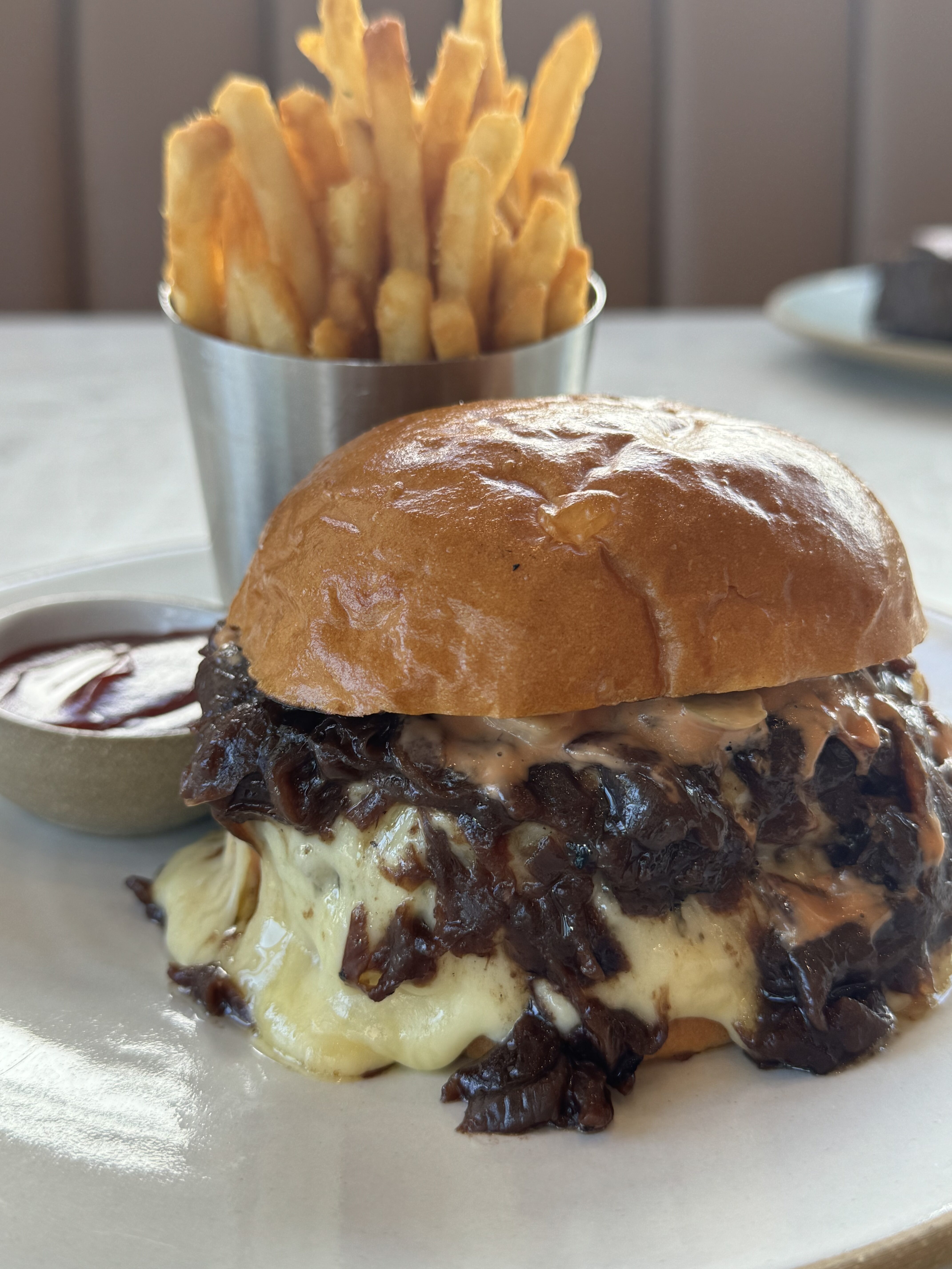 royal-w-cheese-burger