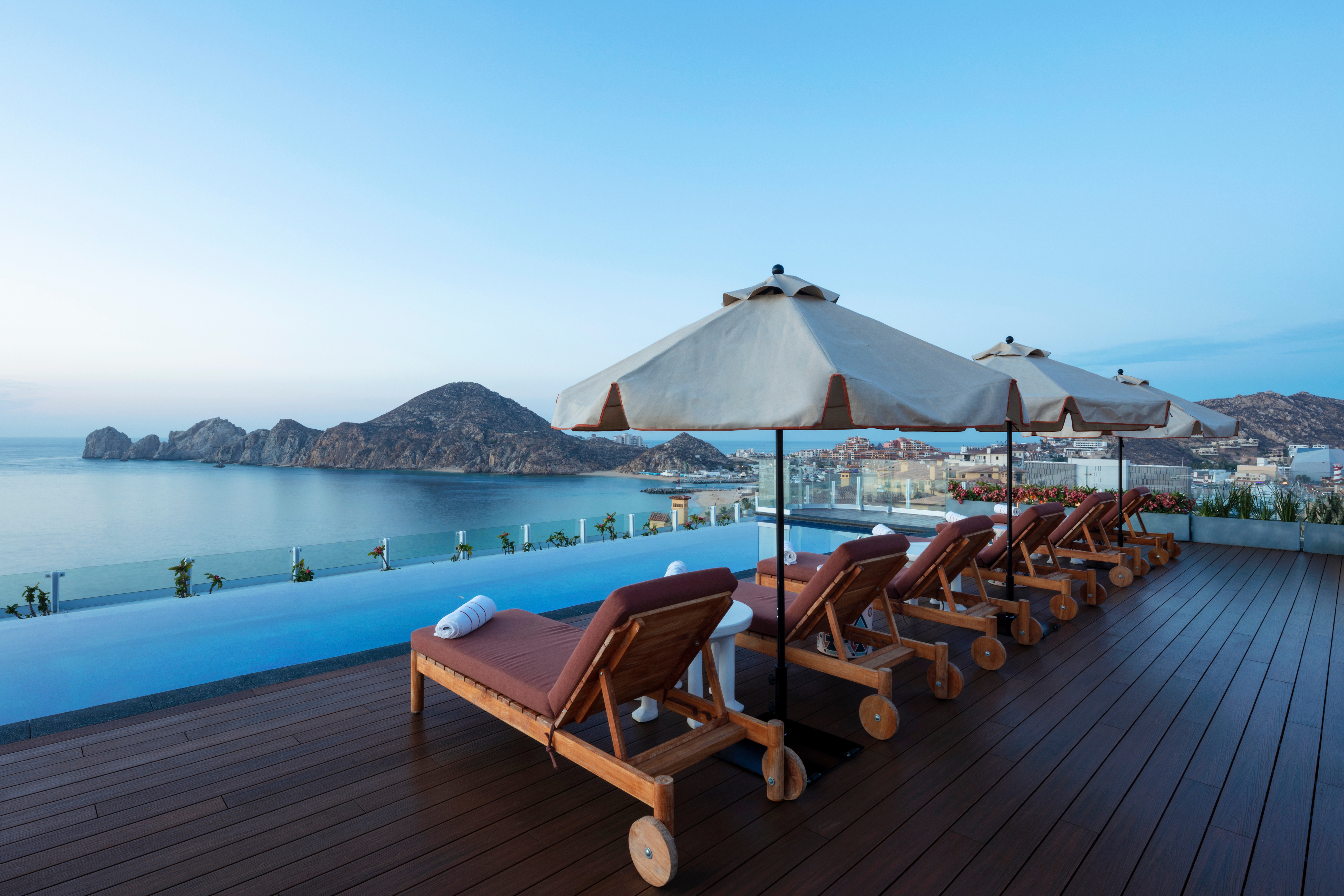 infinity-pool