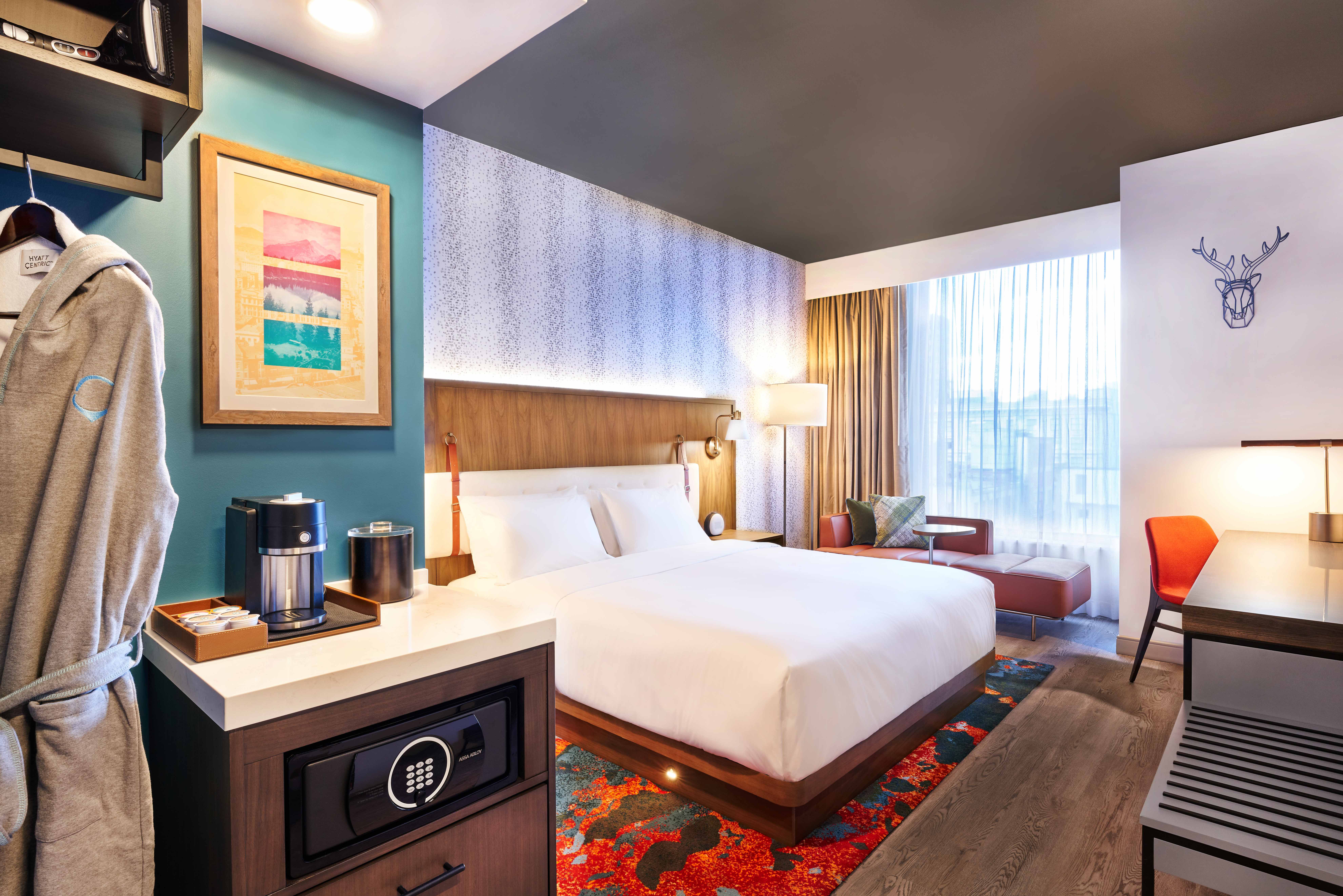 king-room