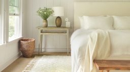 Cabin Rug in Natural Ivory