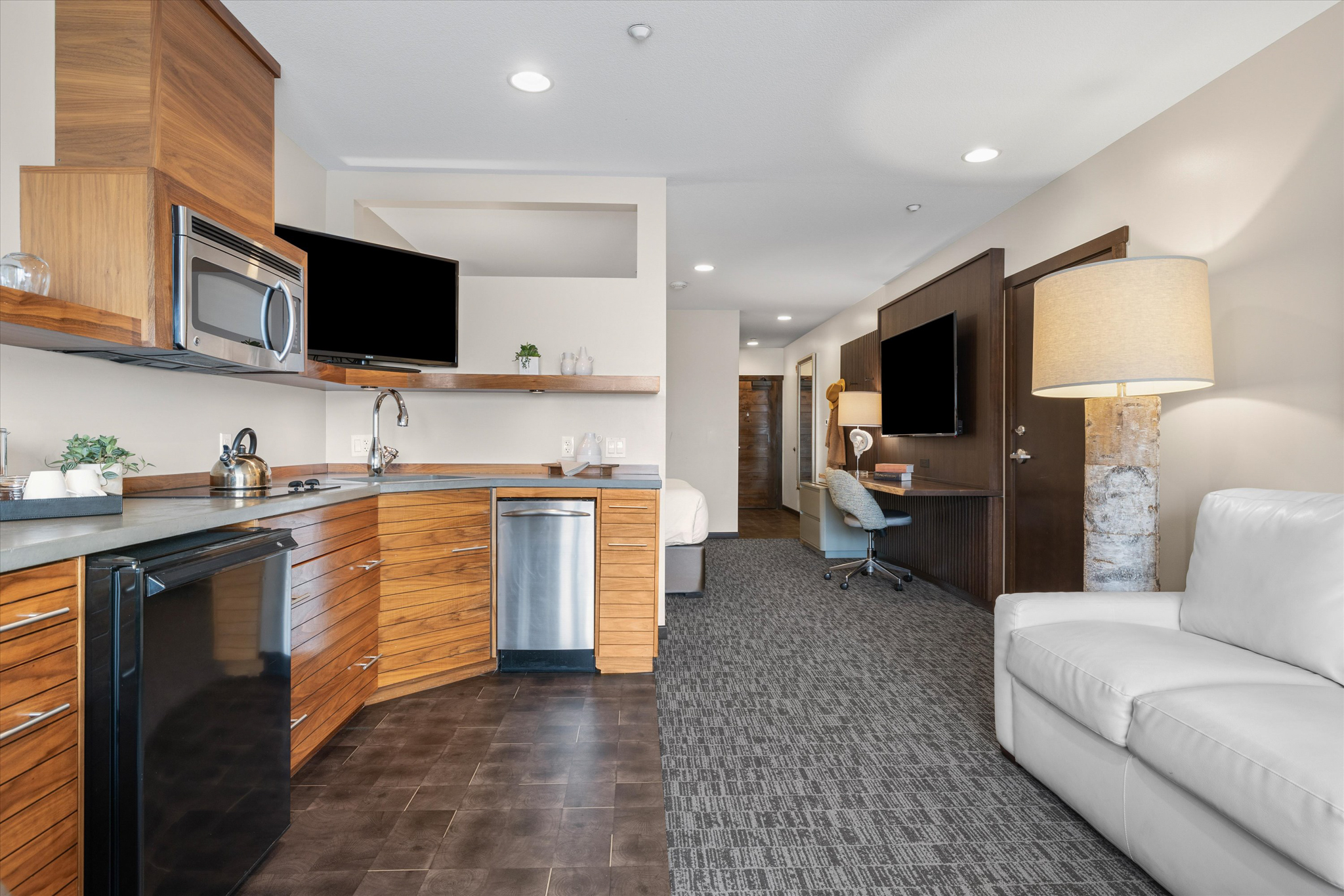 junior-suite-kitchenette