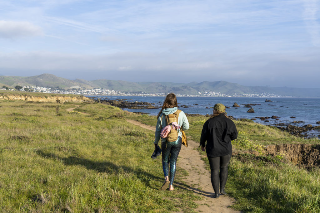 Kelpful's Caroline Skae and Melissa Hanson walking on beach