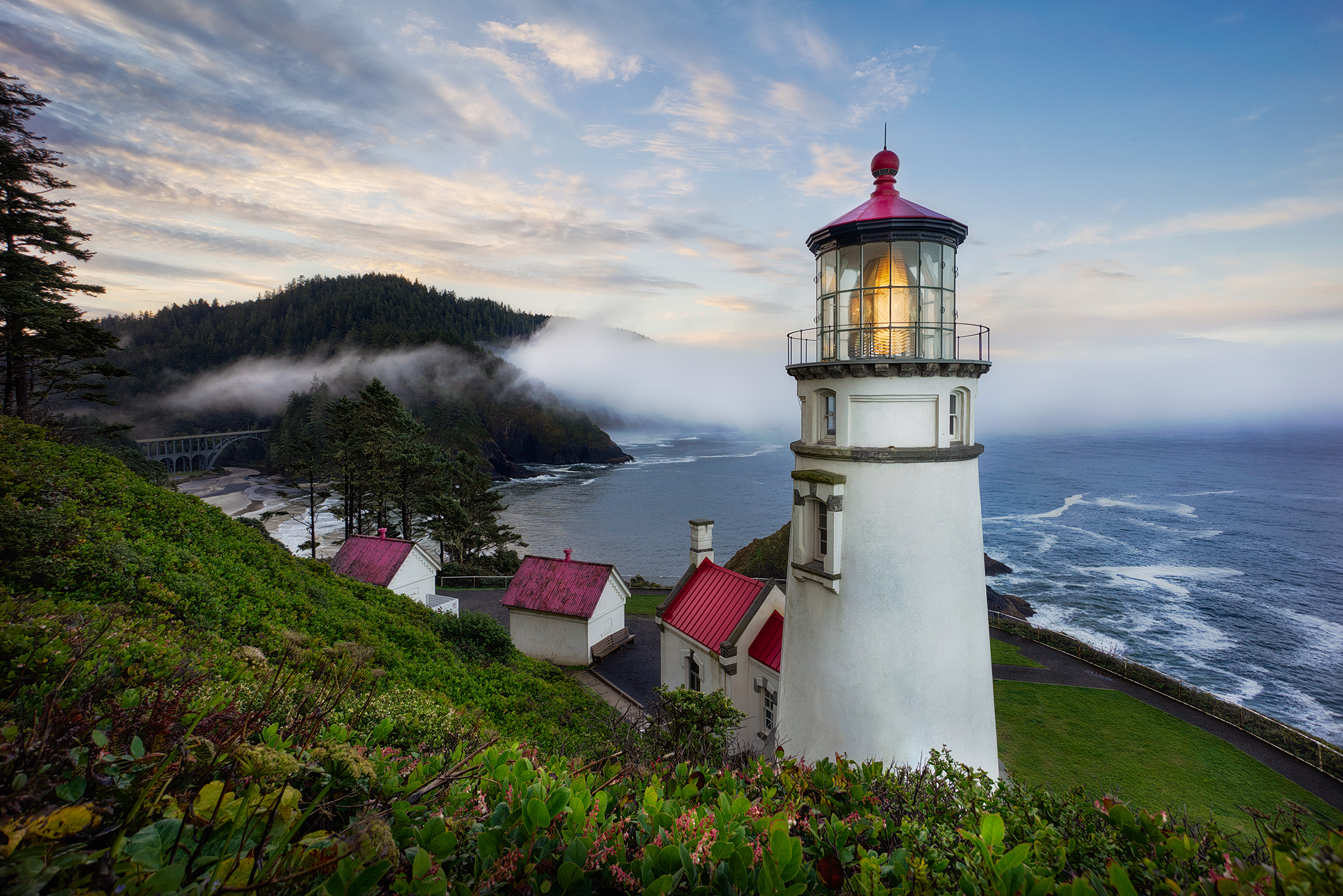 lighthouse-above-looking-south