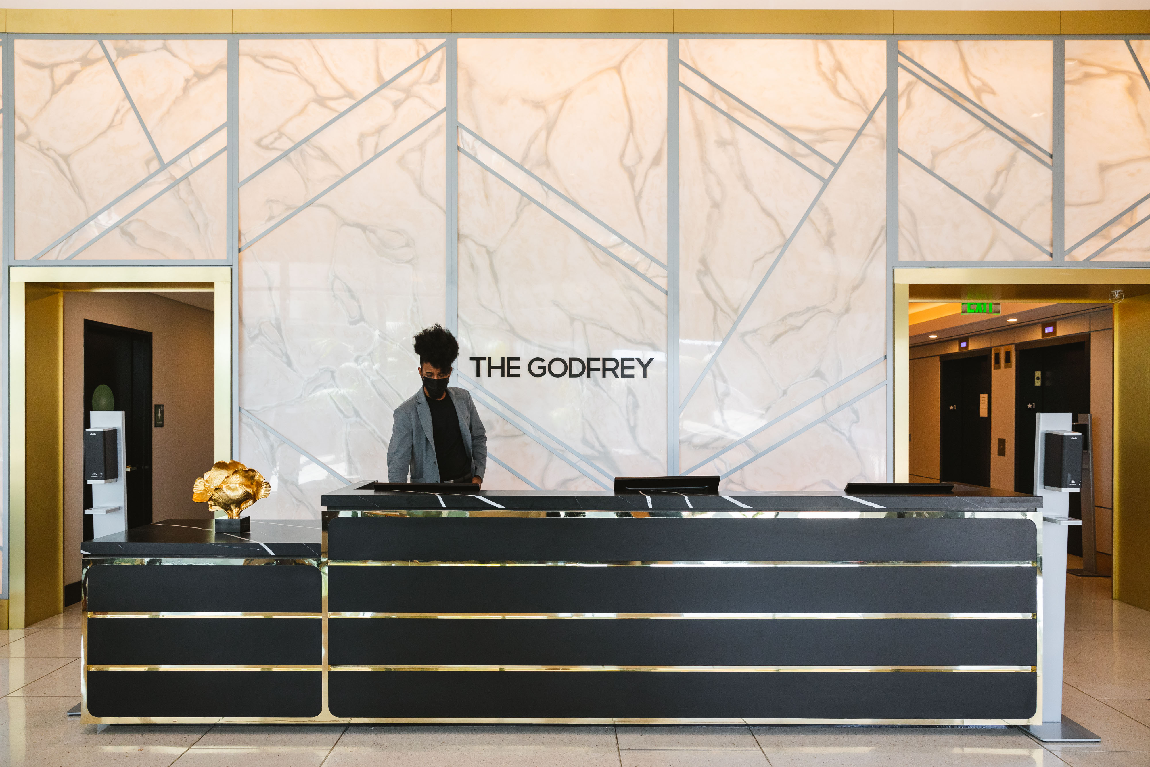 lobby_credit-the-godfrey-hotel-hollywood