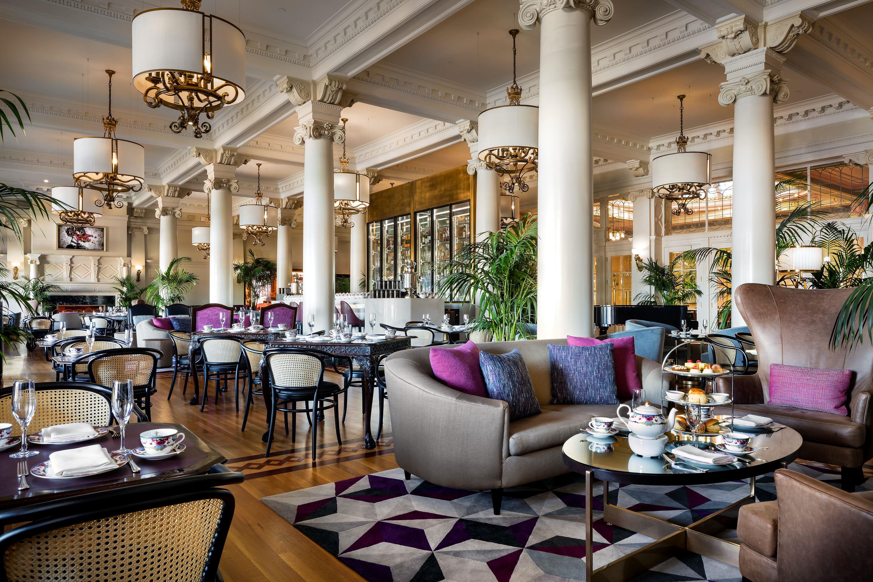 lobby_lounge_credit_fairmont_empress-high-tea