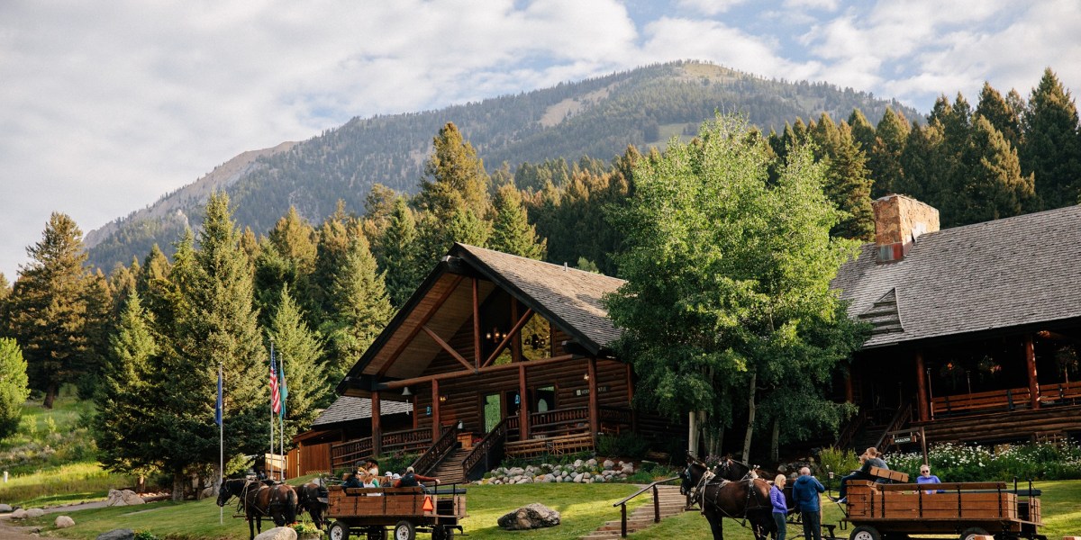 3 Glamping Getaways––Plus, What to Pack