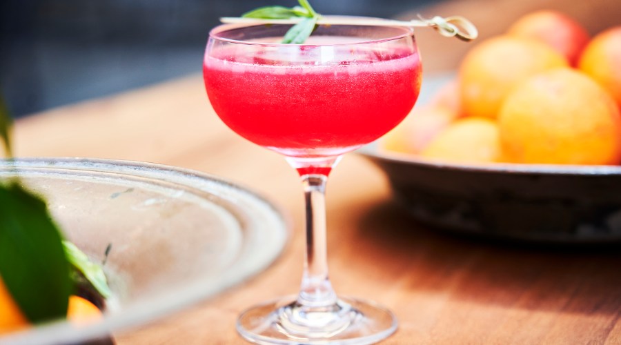 Bella Coola pink cocktail recipe