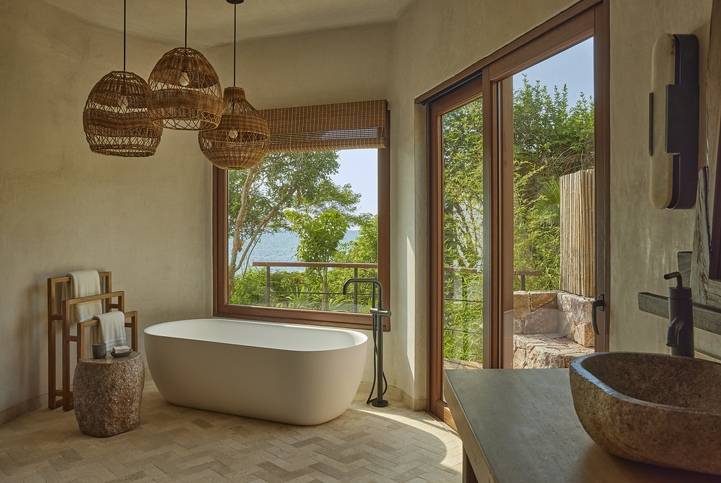 luxury-tent-interior