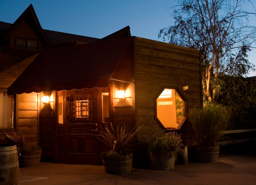 exterior-at-night