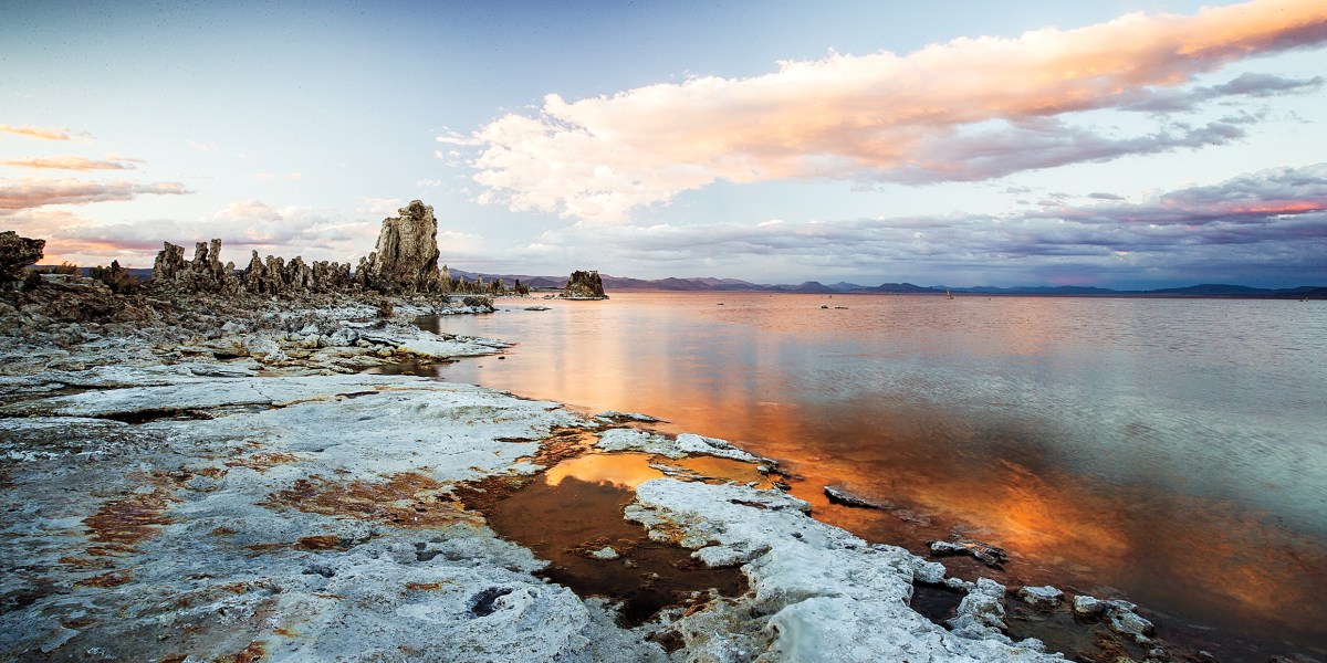 Mono Lake in Yosemite National Park, California