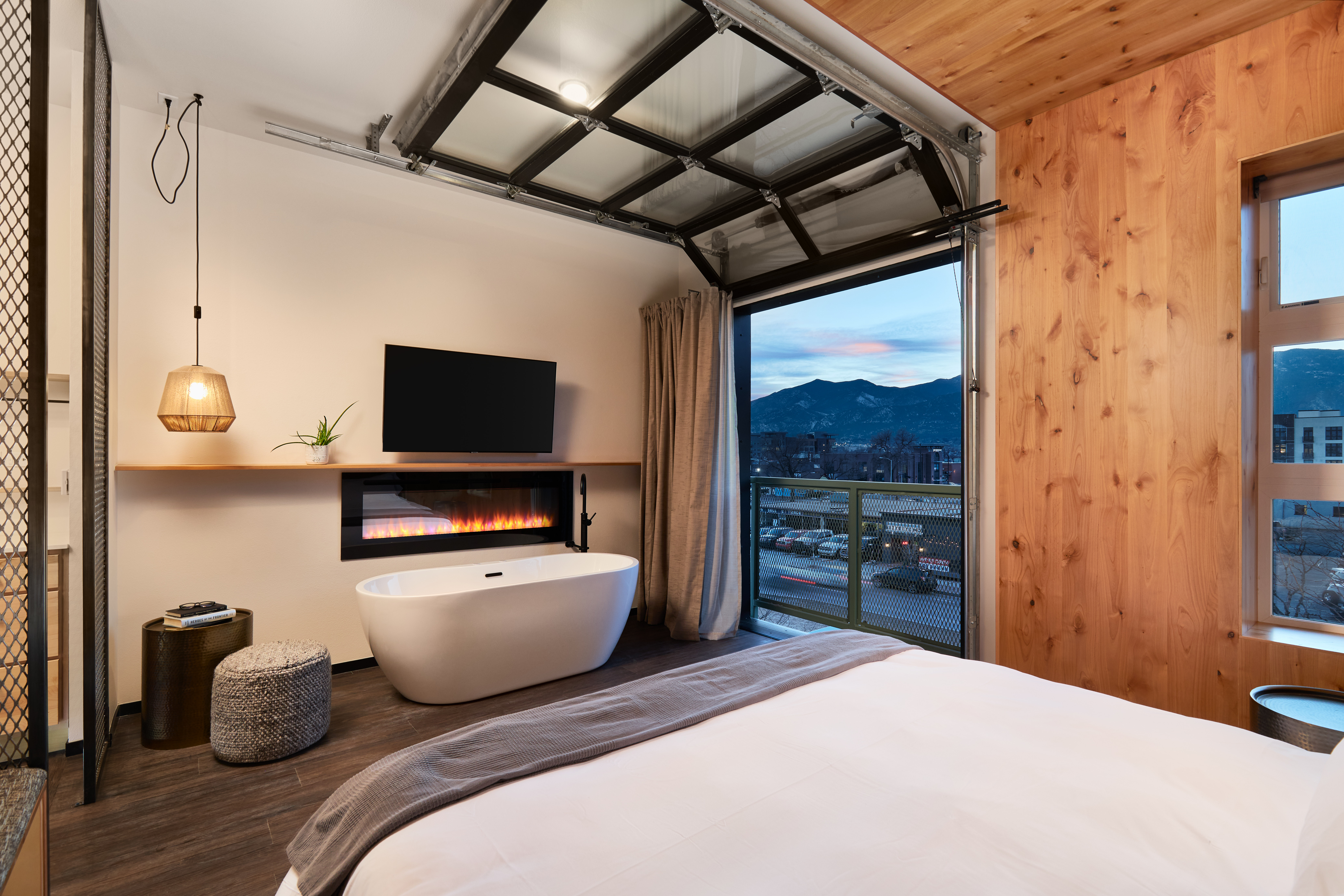 mountainkingsuite-richardseldomridge