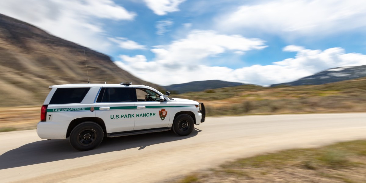 Going to a National Park This Weekend? Keep It Civil, Unlike This Guy