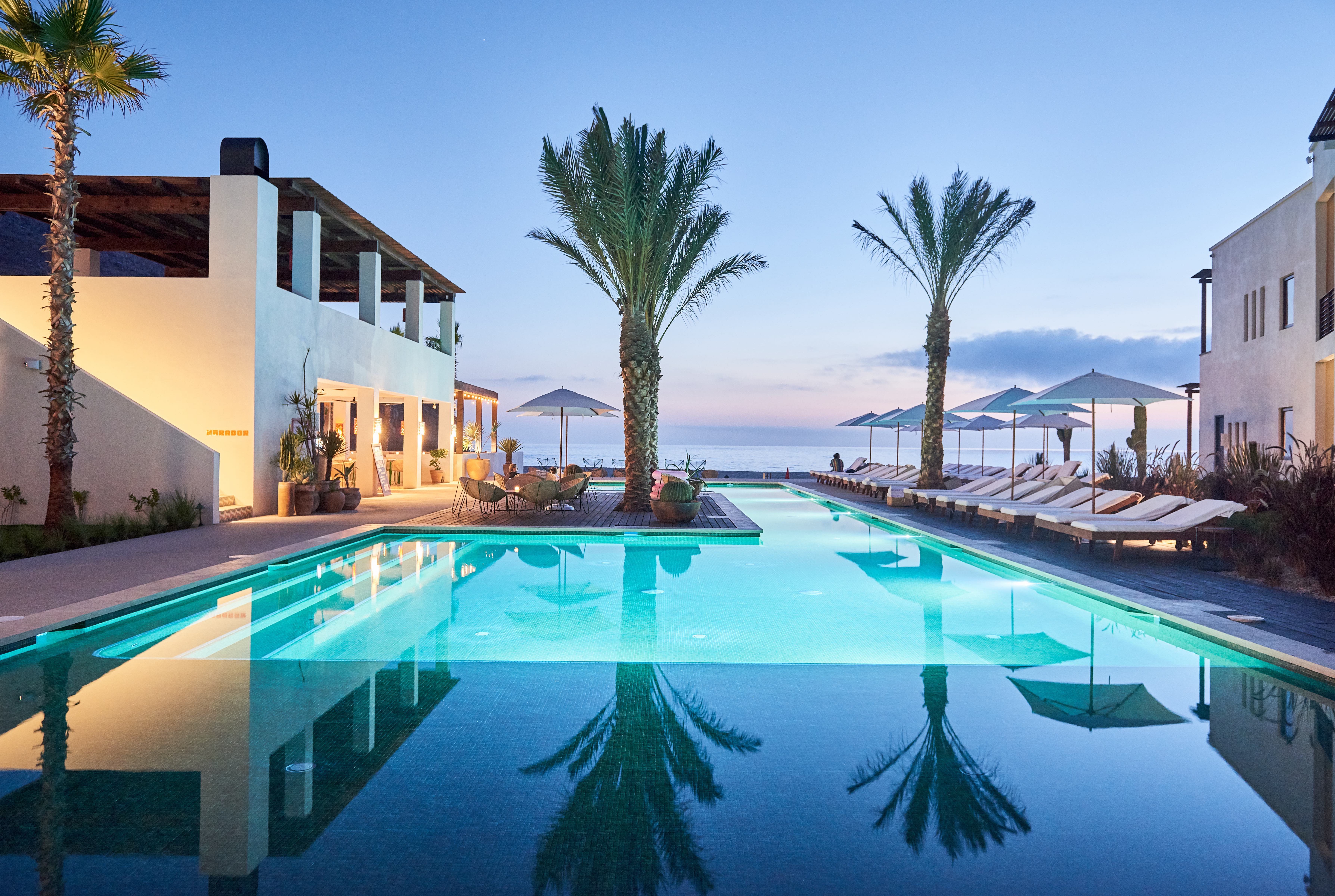 hotel-san-cristobals-pool