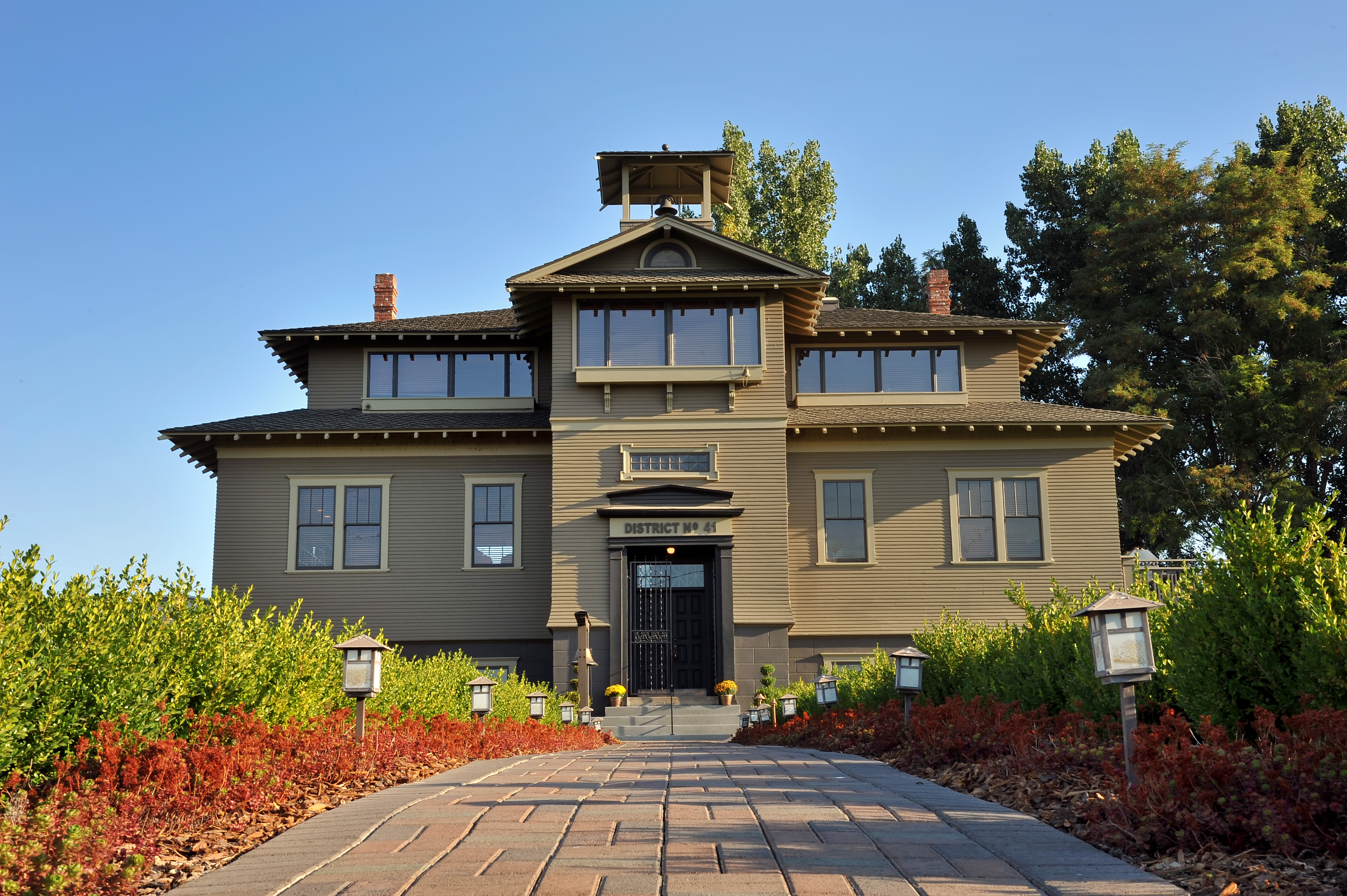 our-schoolhouse-image