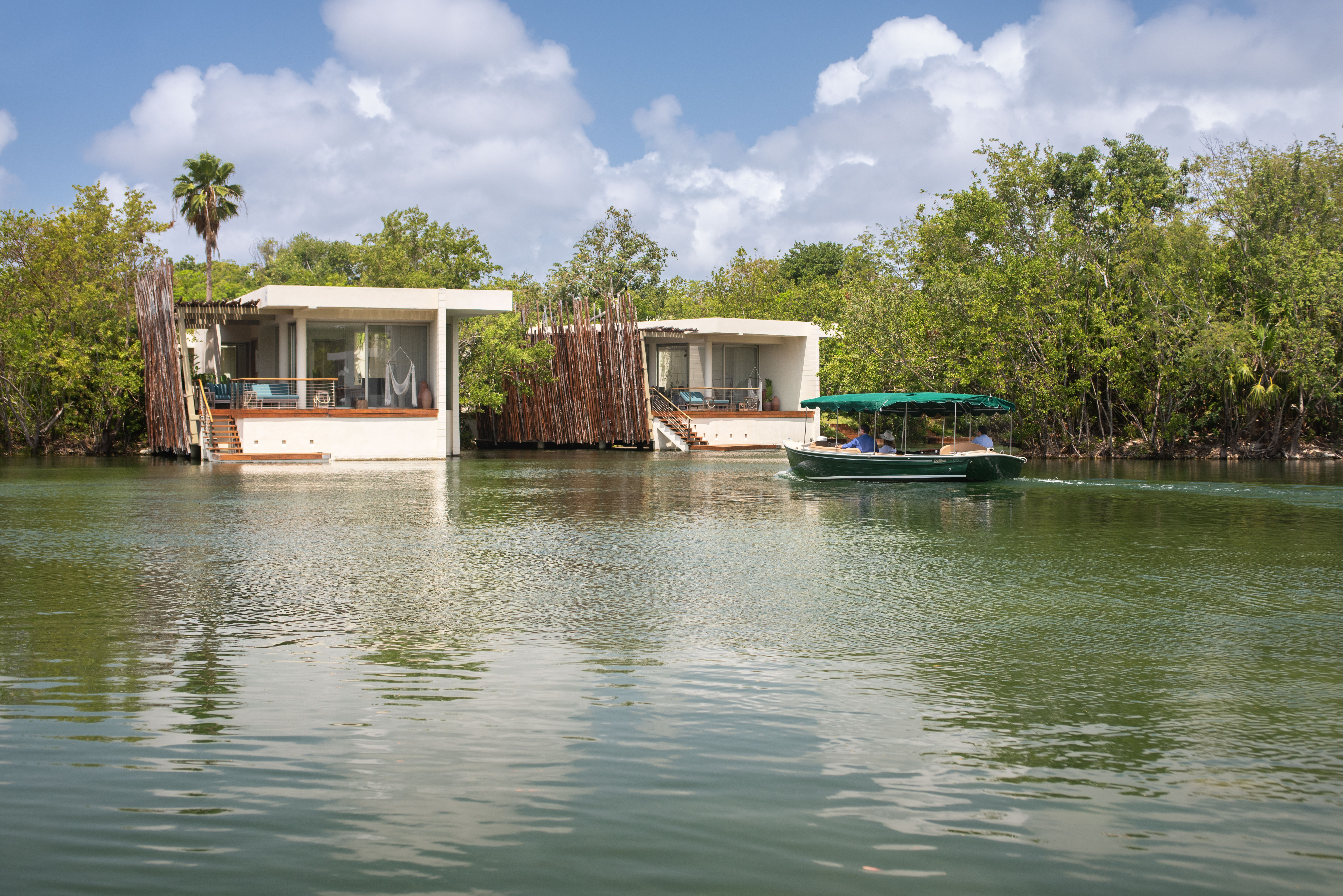 overwater-lagoon-suites-3032
