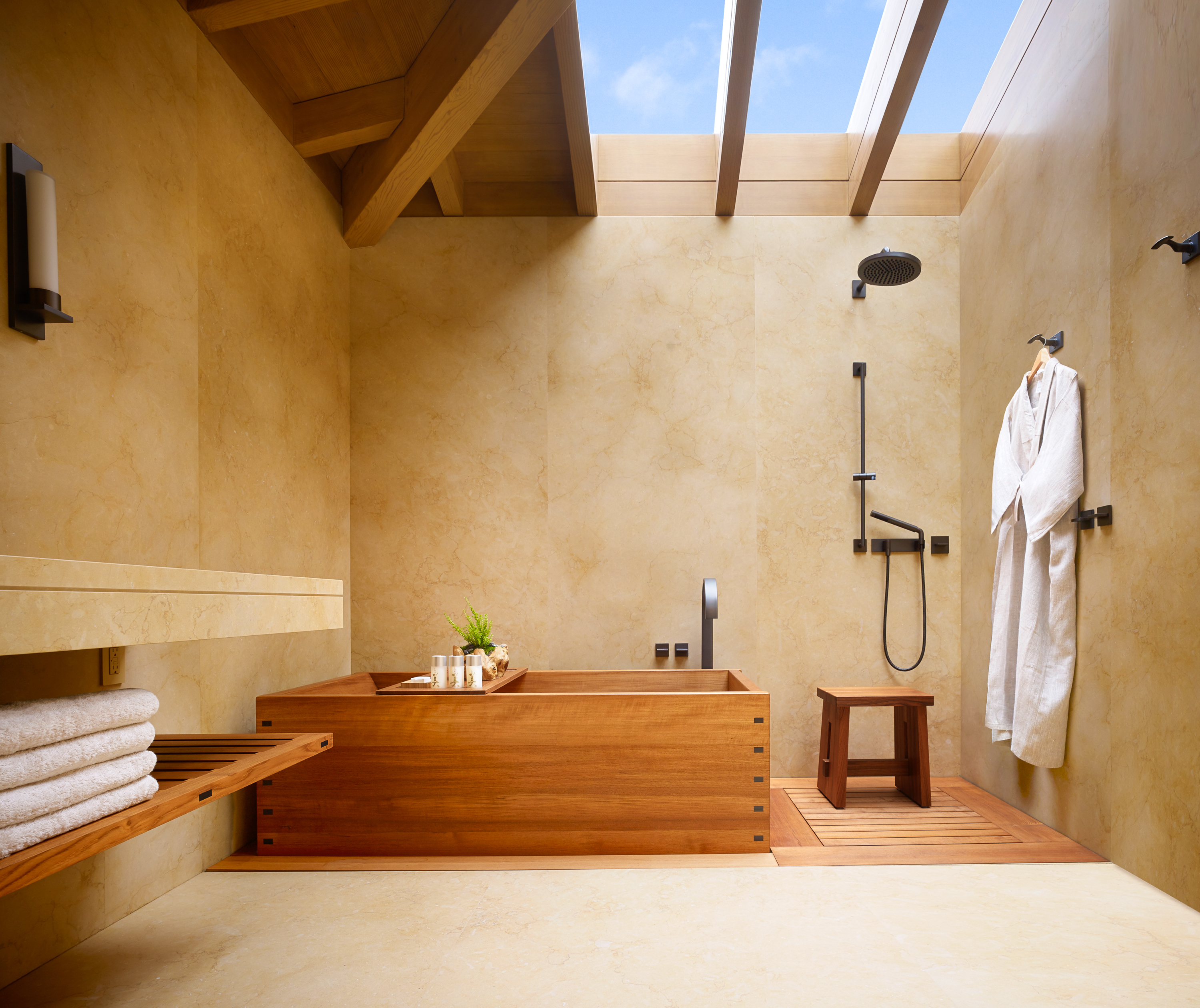 beachfront-bathroom-at-nobu-ryokan-malibu
