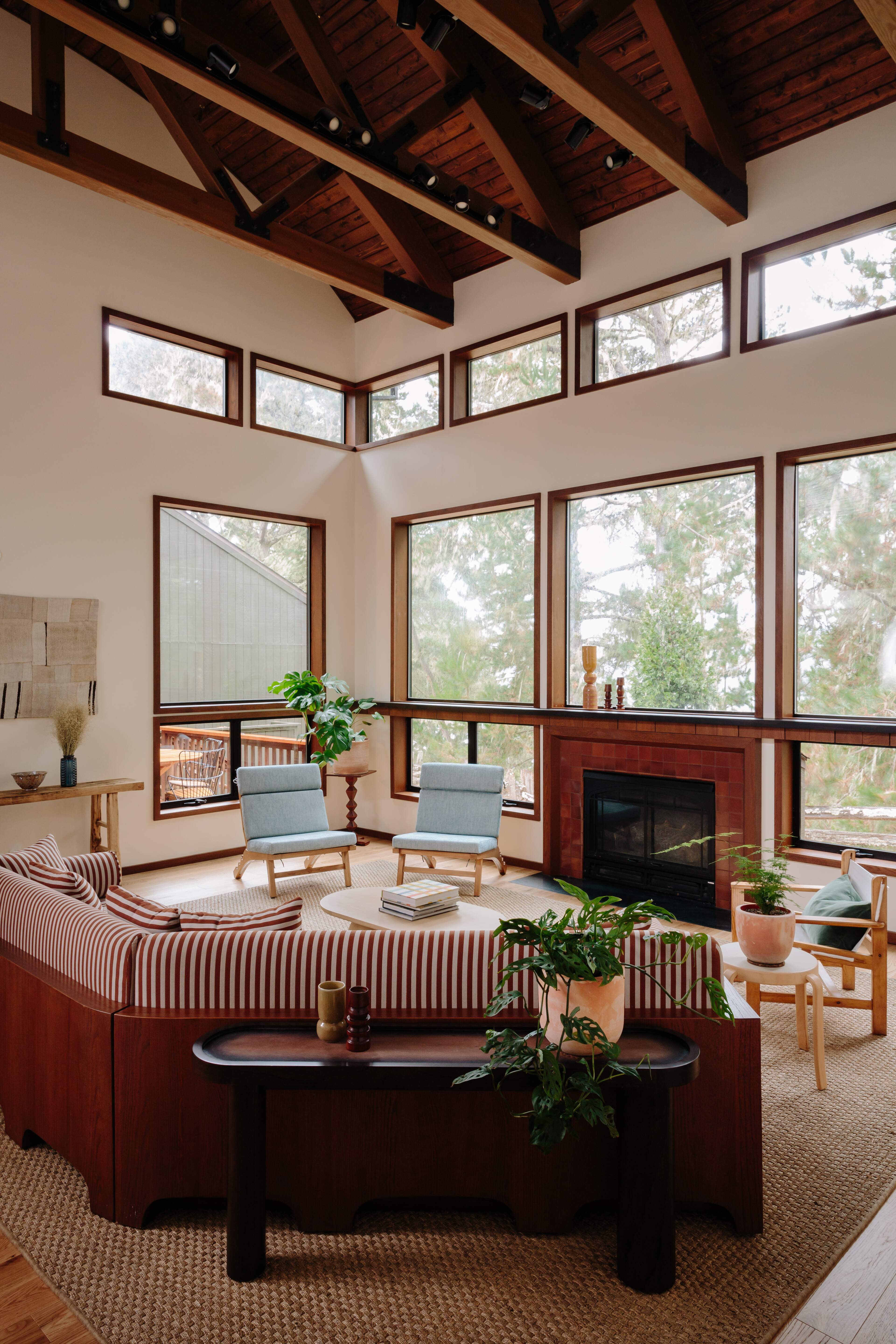 reception-lounge