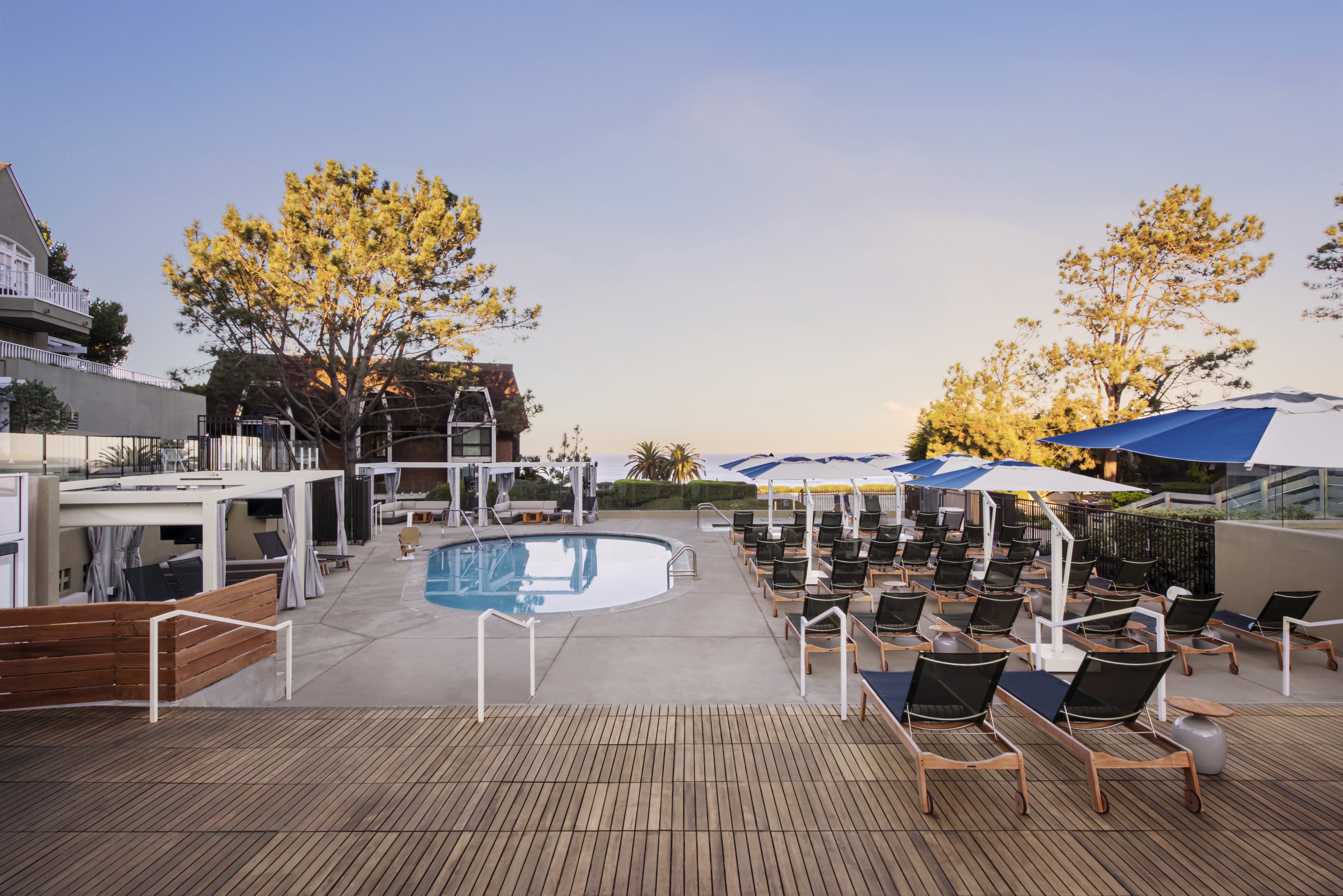 pooldeck2