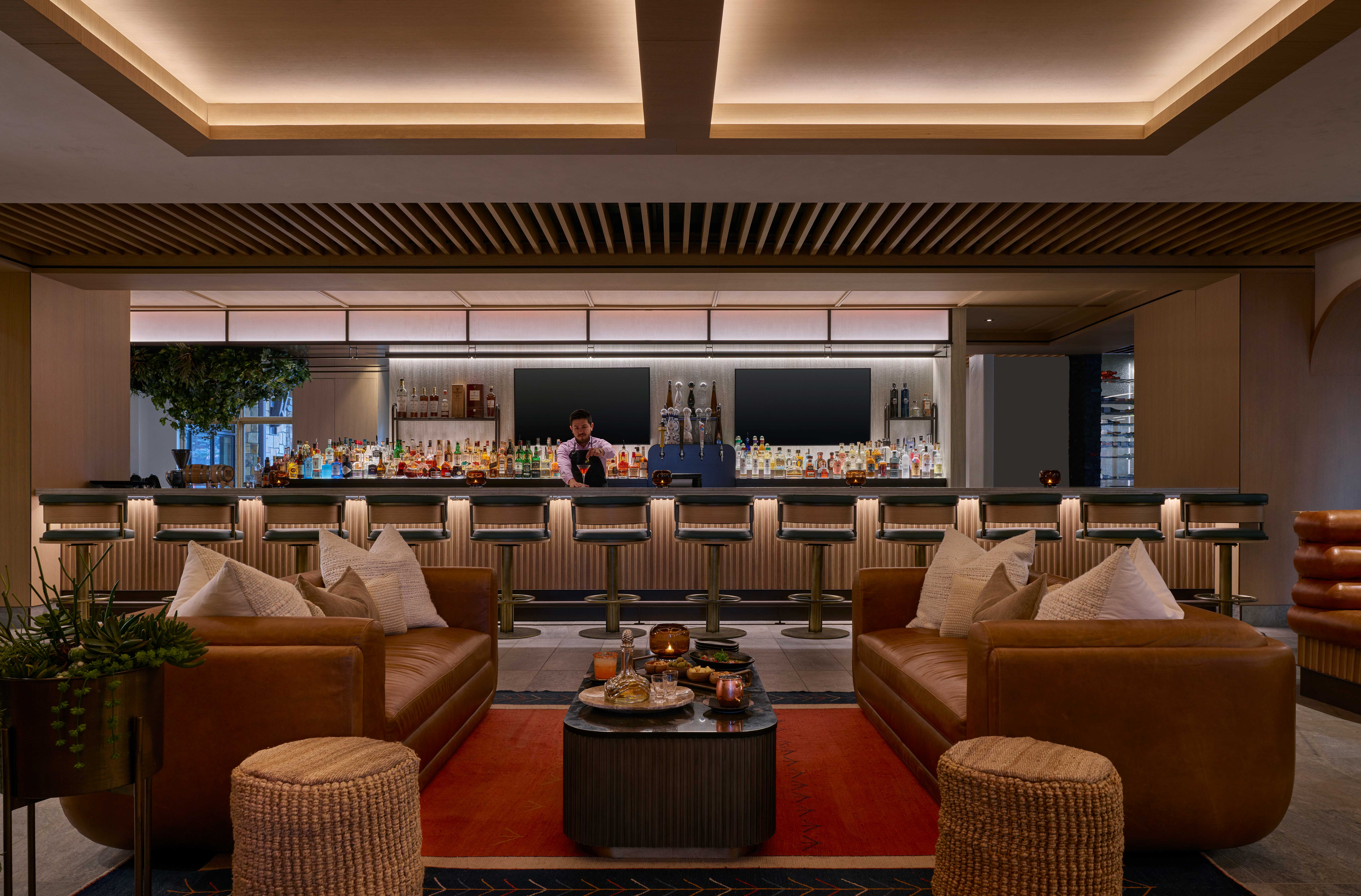 the-new-lounge-at-viceroy-snowmass