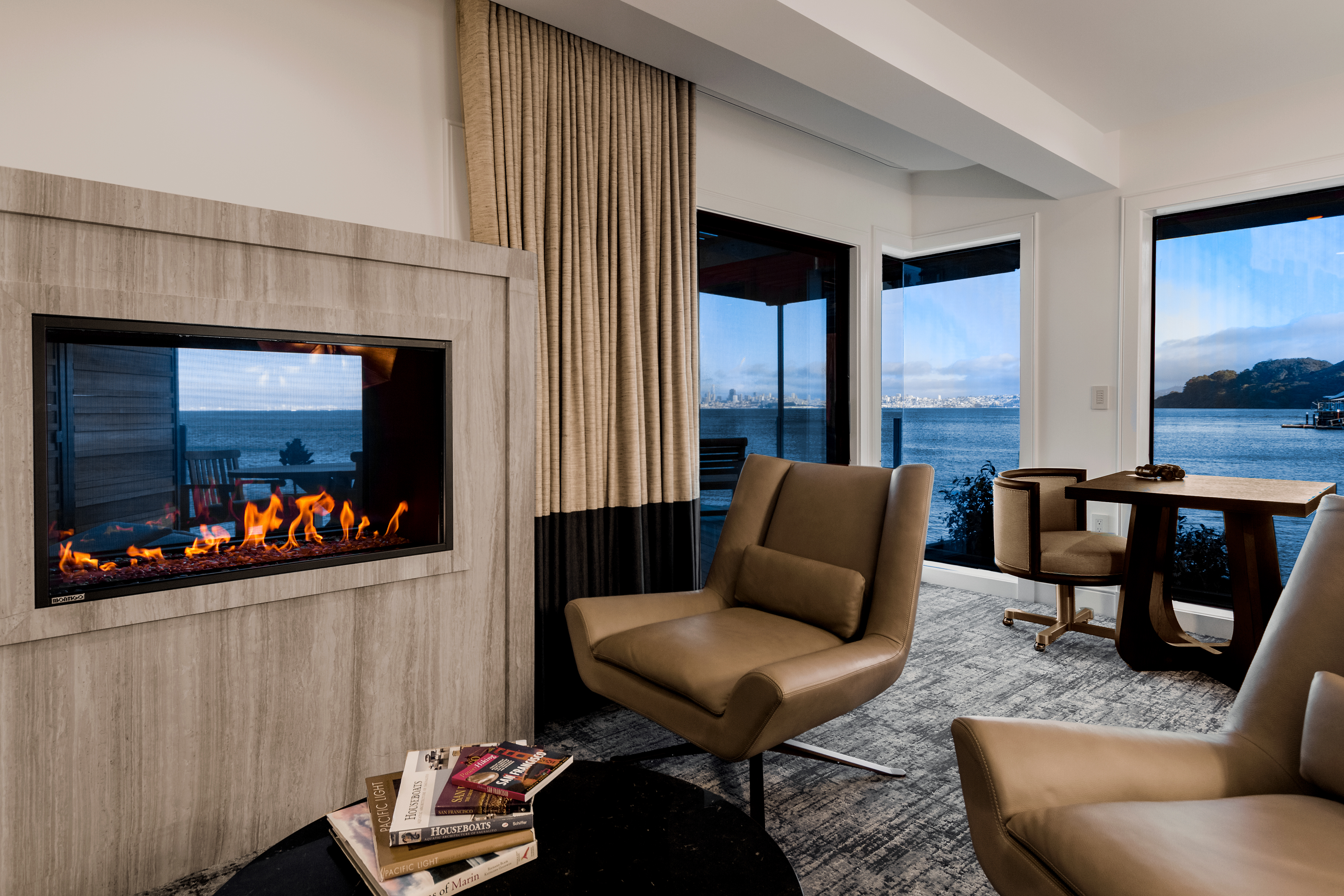 the-city-lights-suite