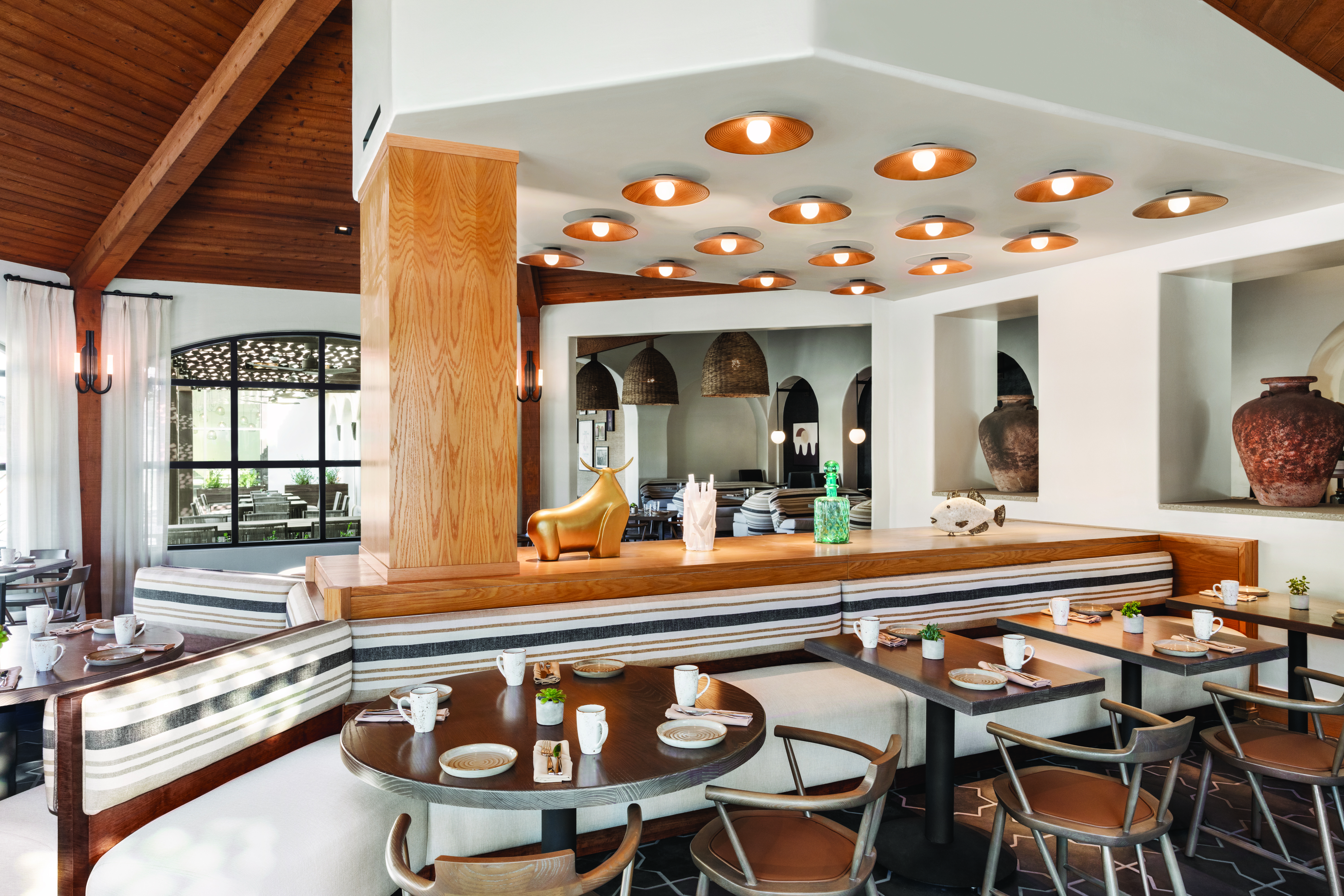 sbazd_ox__ocean_dining_room_interior_02