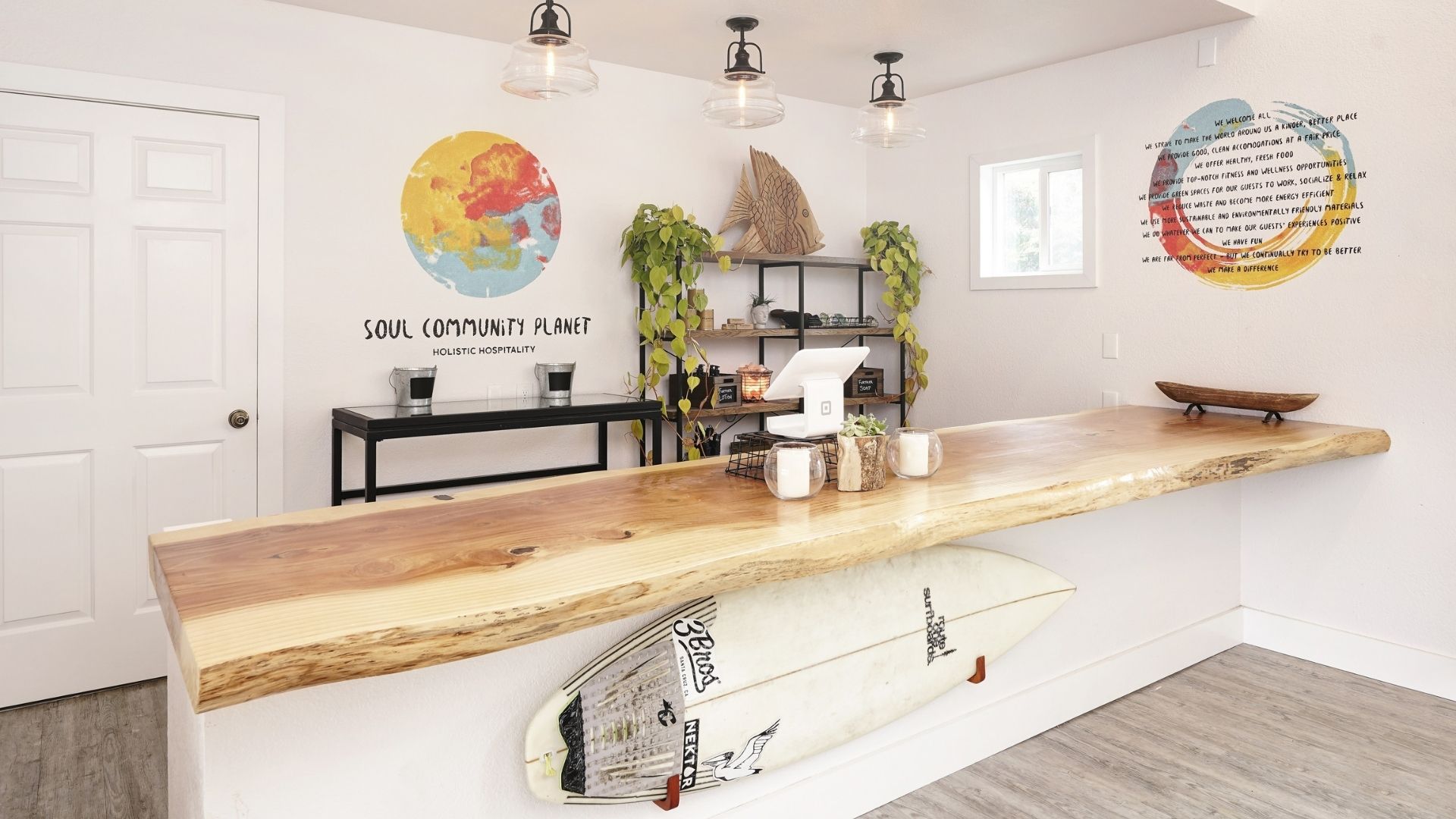 scp-depoe-bay-front_desk_depoe_bay