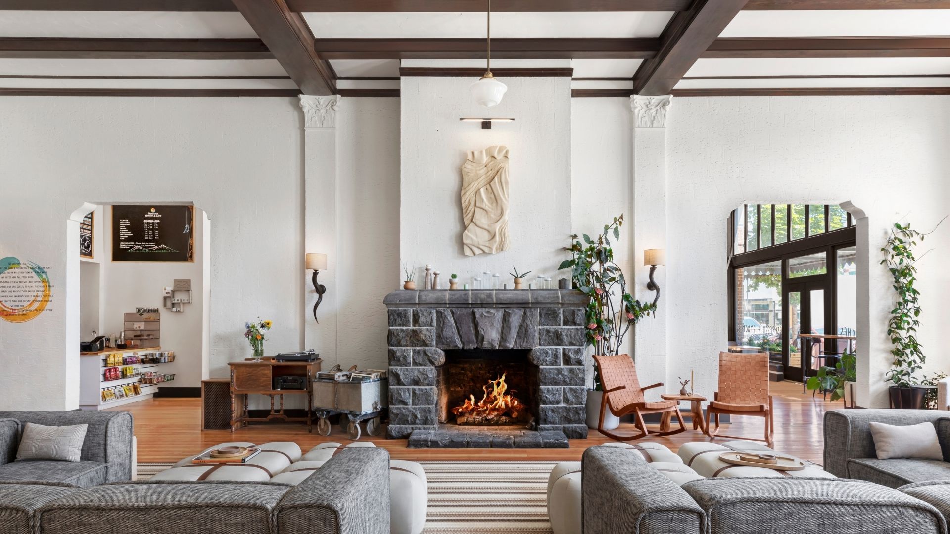 scp-redmond-fireplace