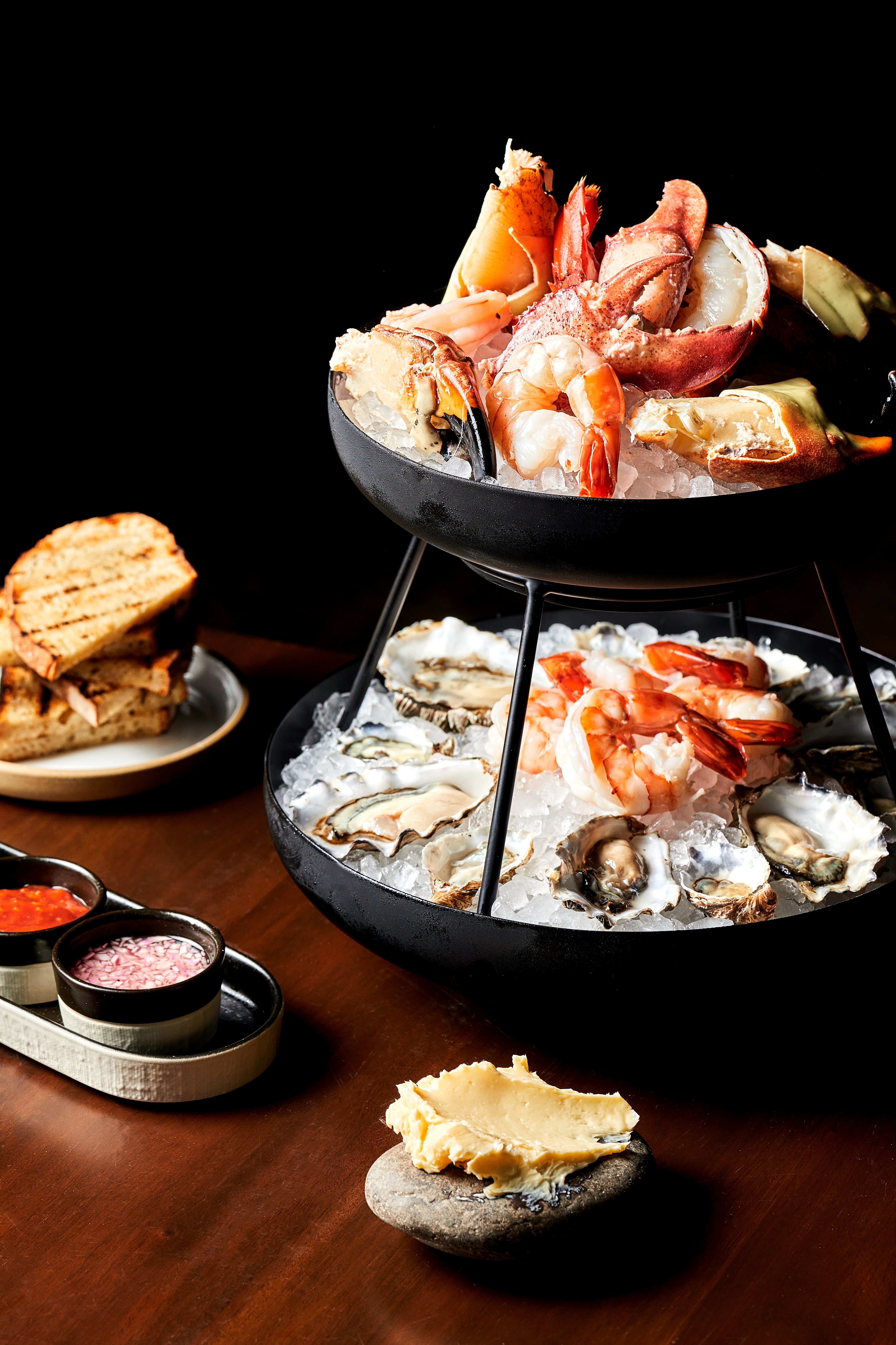 sendero-seafood-tower-macho_katrina-frederick