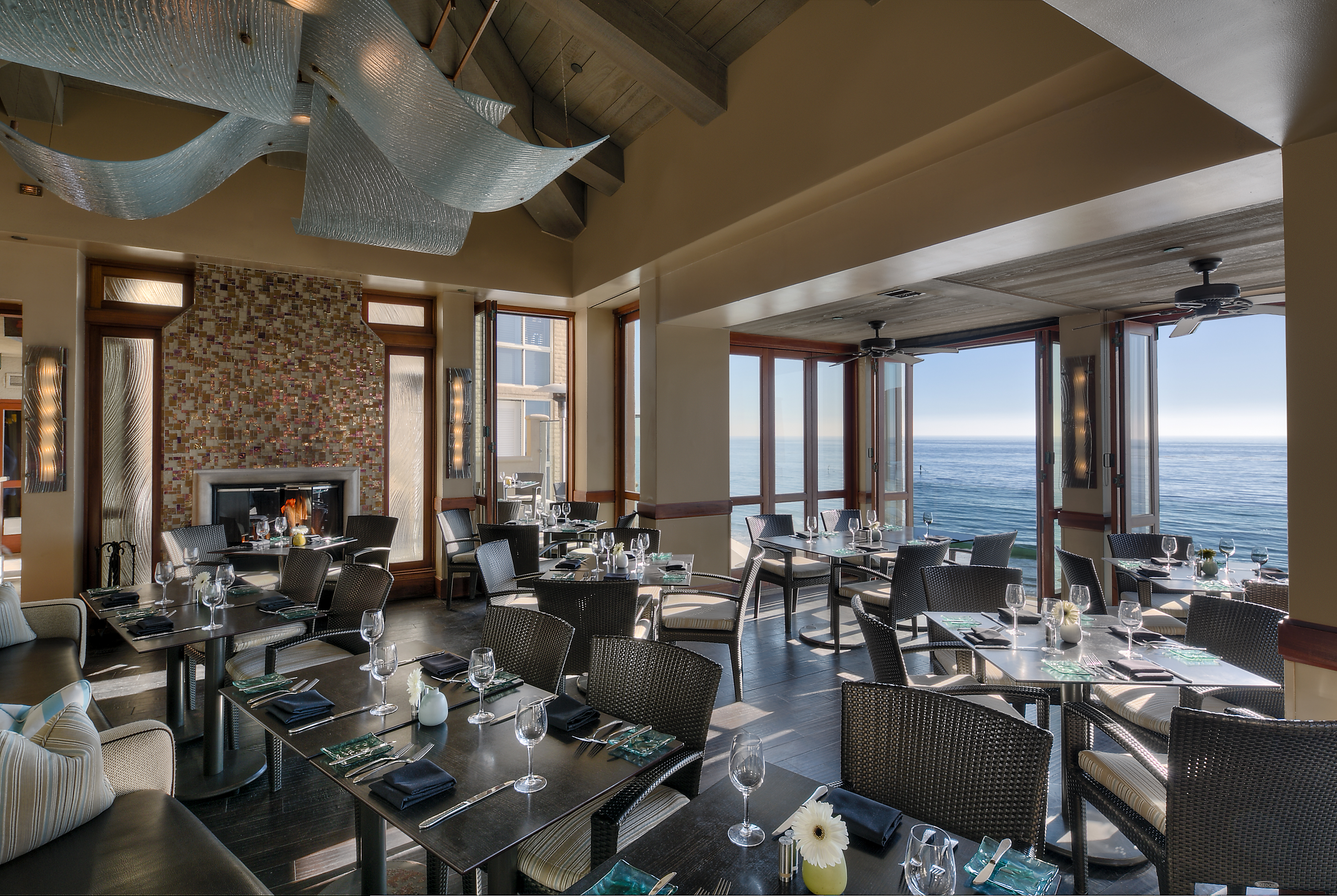 splashes-american-coastal-cuisine