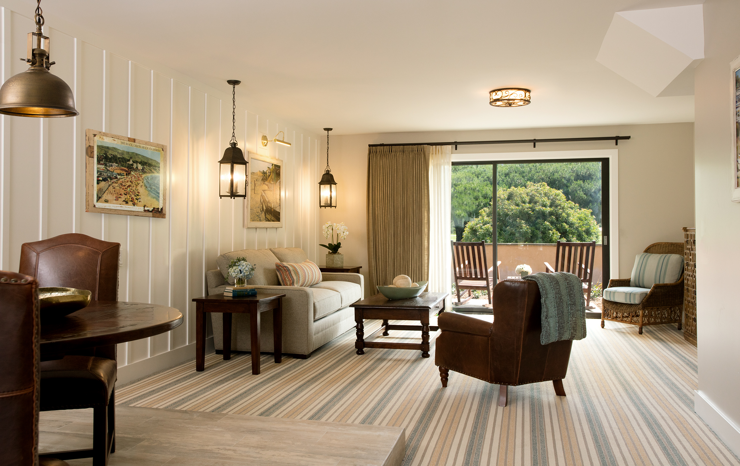 sunset-awards-cottage-suite