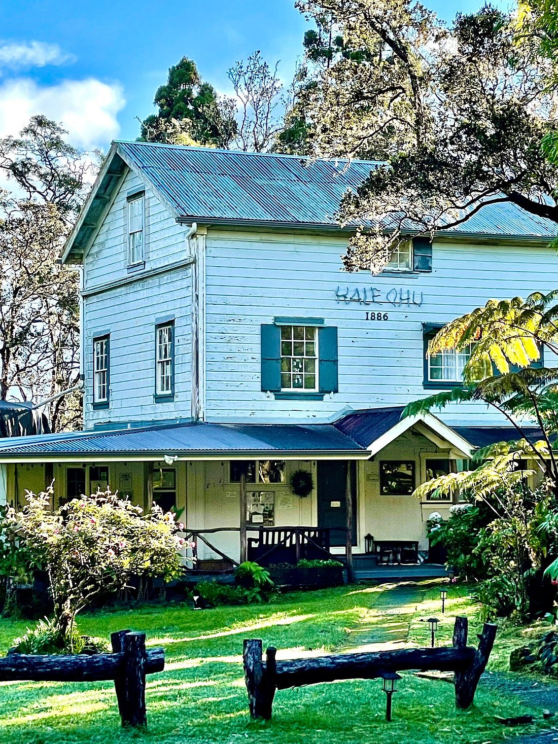 ta-main-house_2022