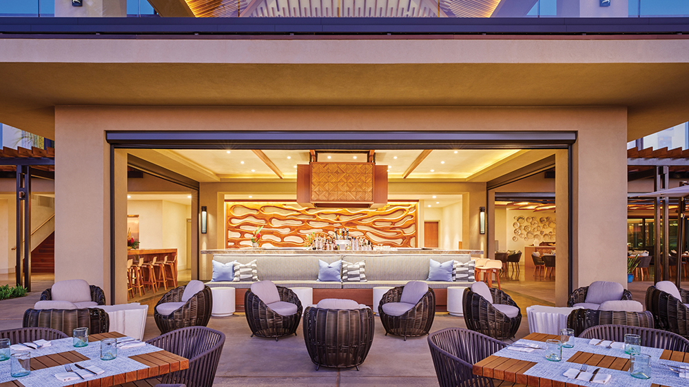tkau_hualanis_bar2_8430_lo_res_rgb