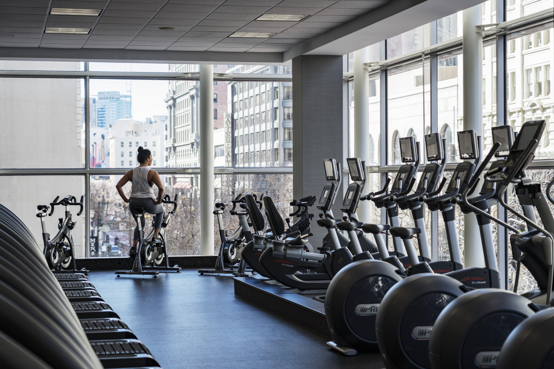 equinox-sports-club