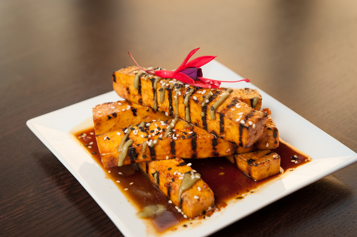 tamari-maple-glazed-tofu