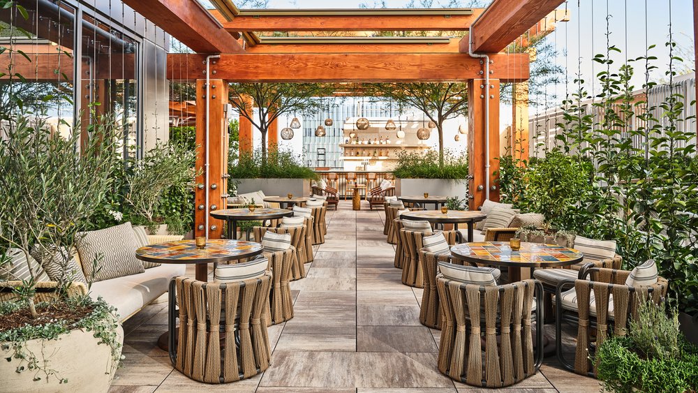 agua-viva-at-conrad-los-angeles