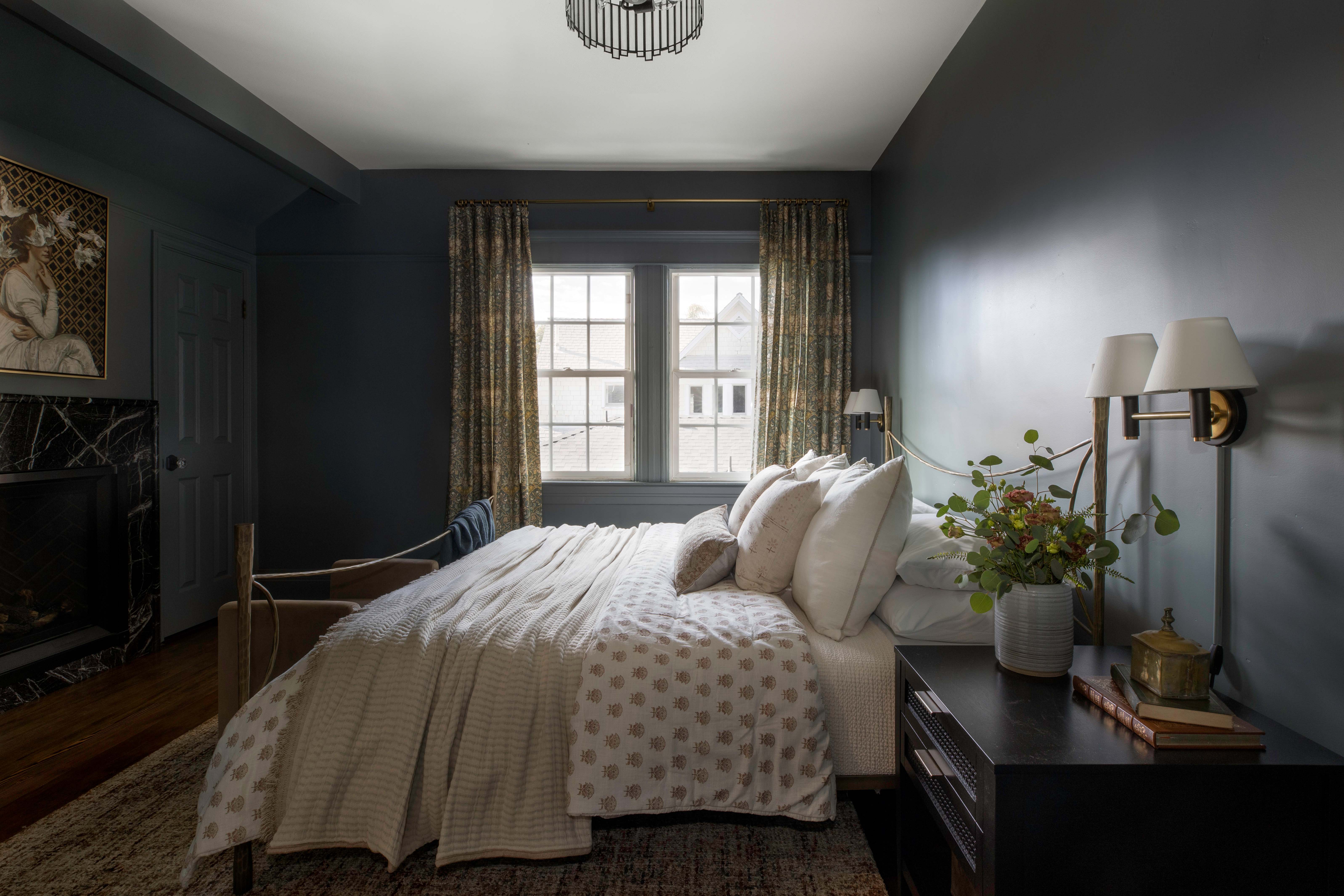 the-granada-room