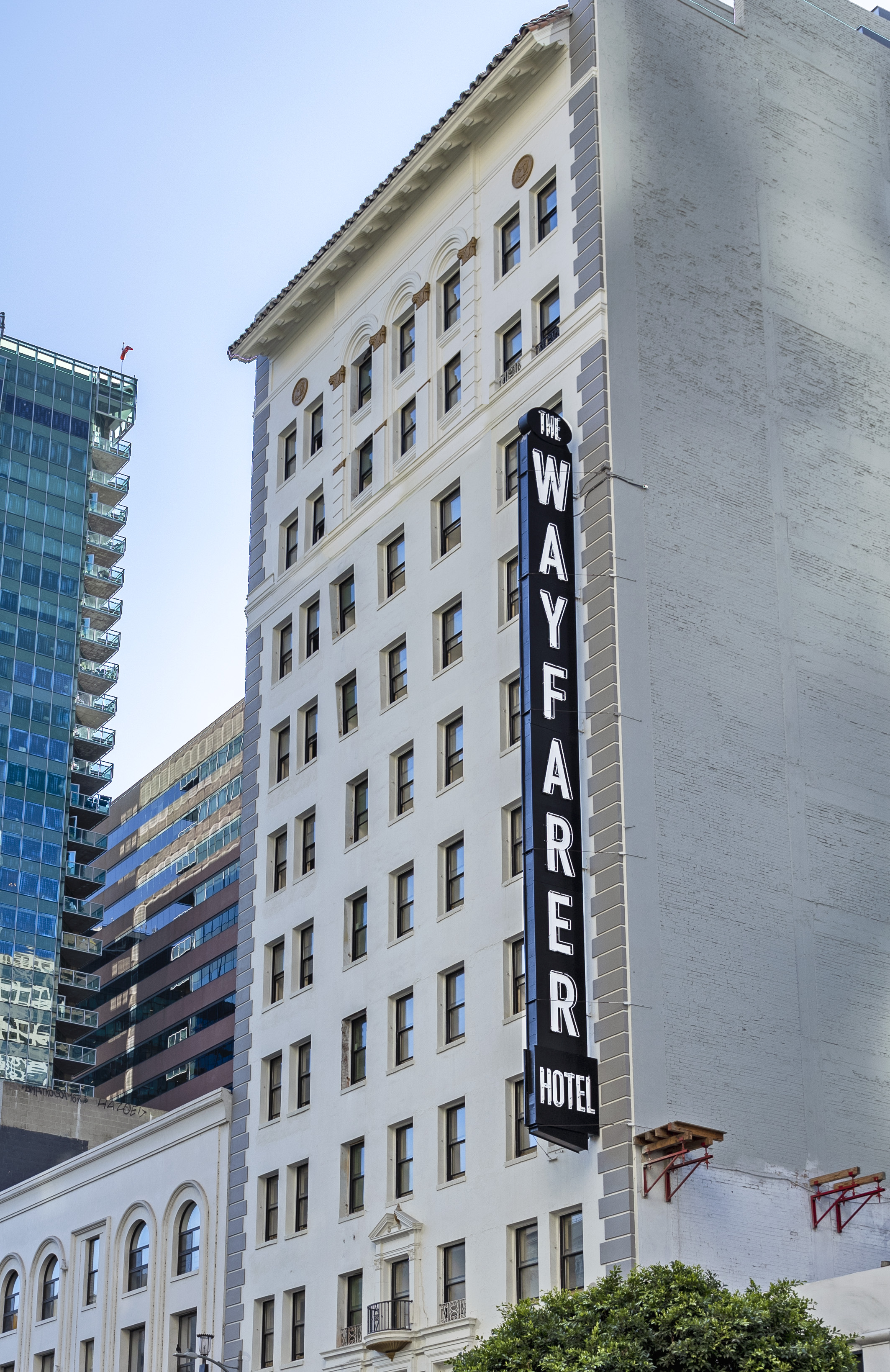the-wayfarer-dtla-exterior