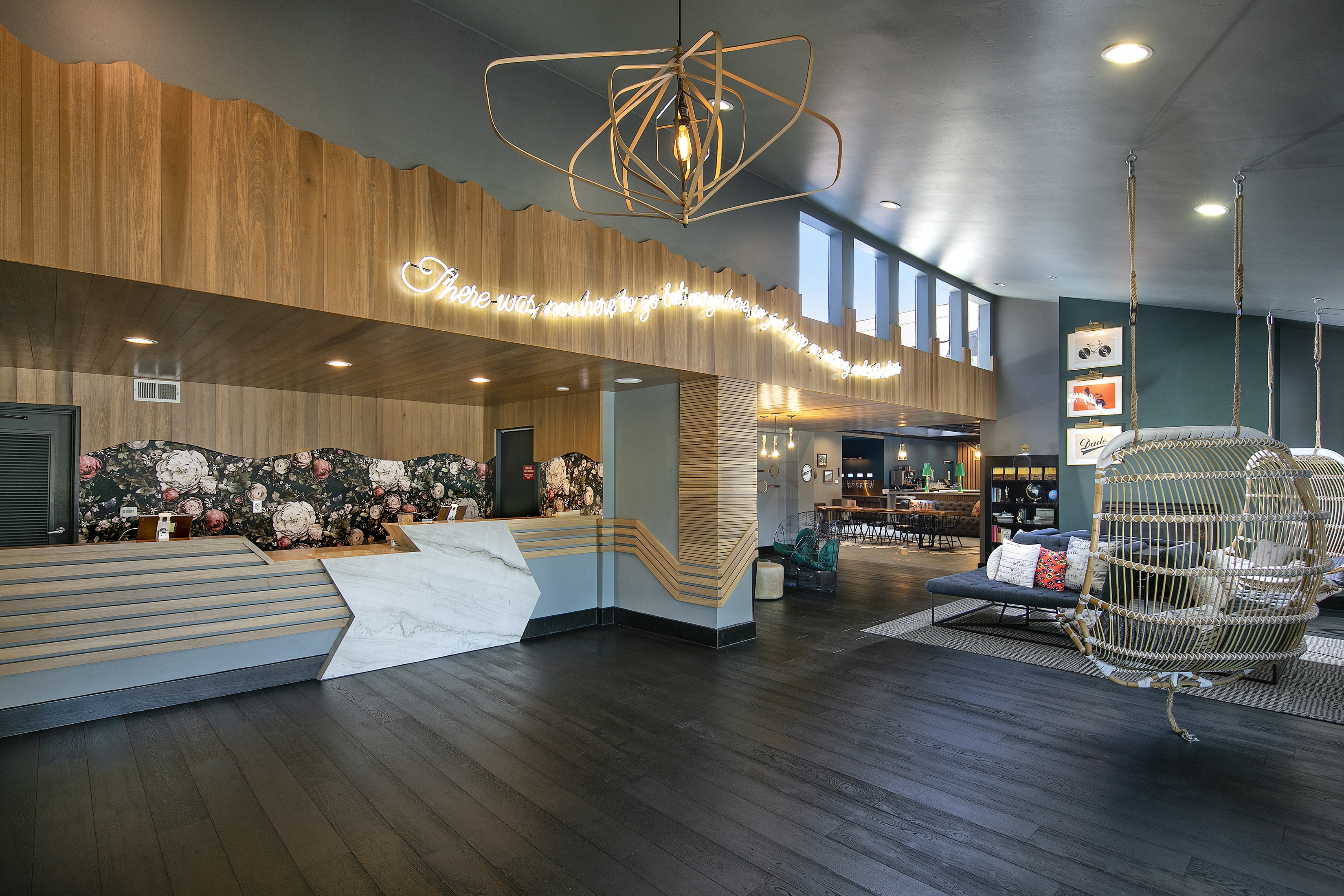 the-wayfarer-slo_lobby