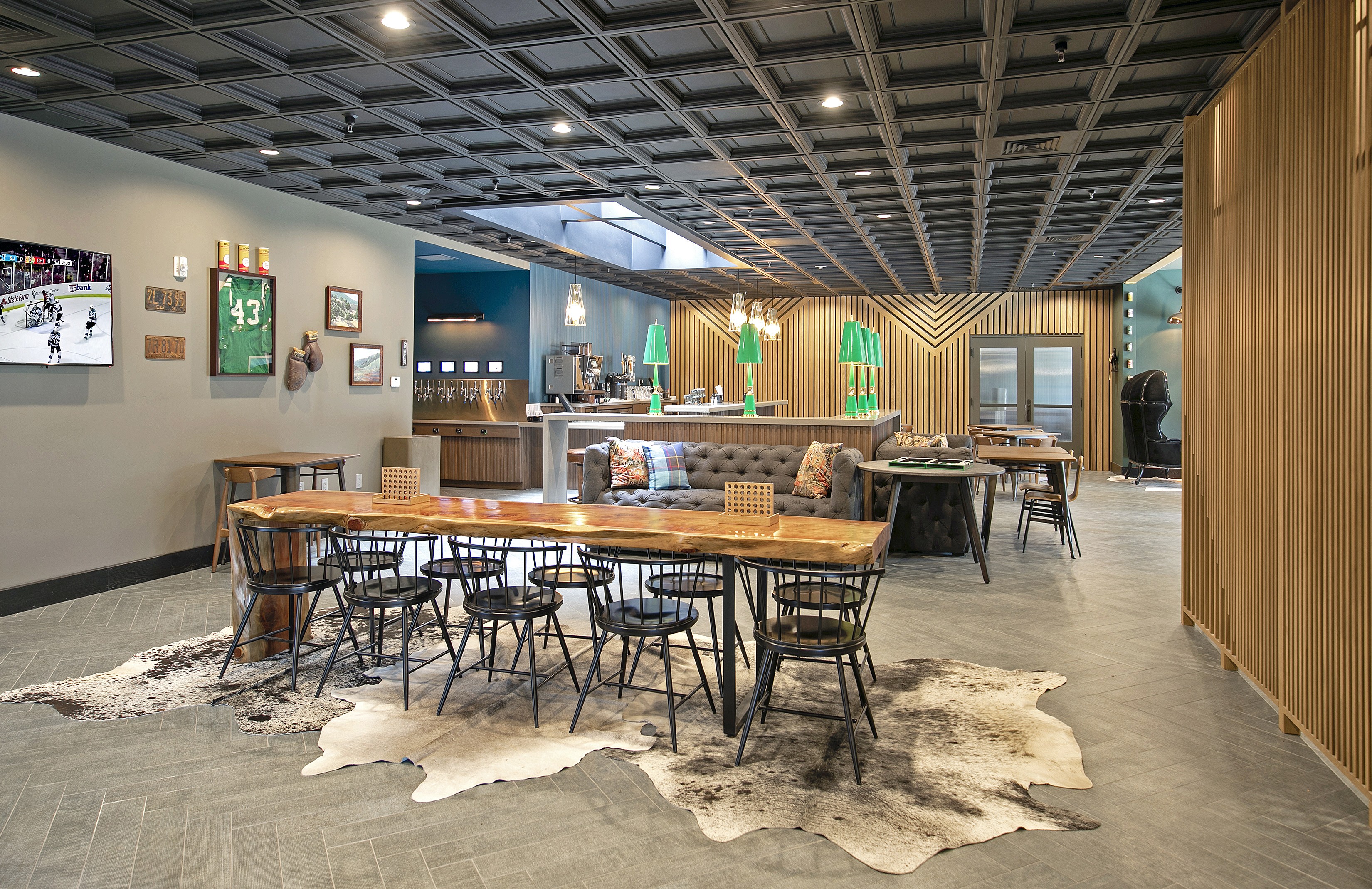 the-wayfarer-slo_schoolyard