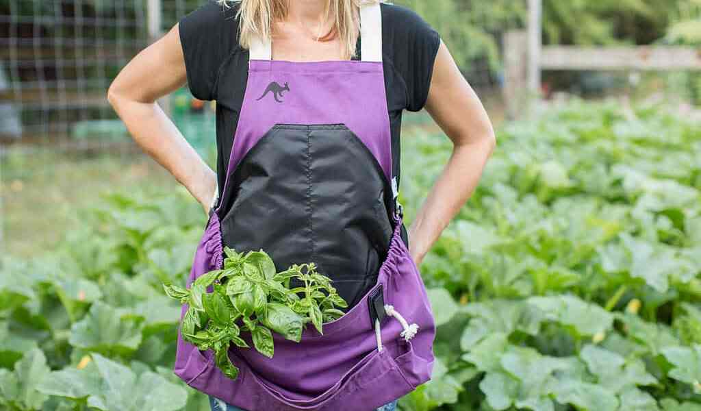 Roo Gardening Apron in Purple
