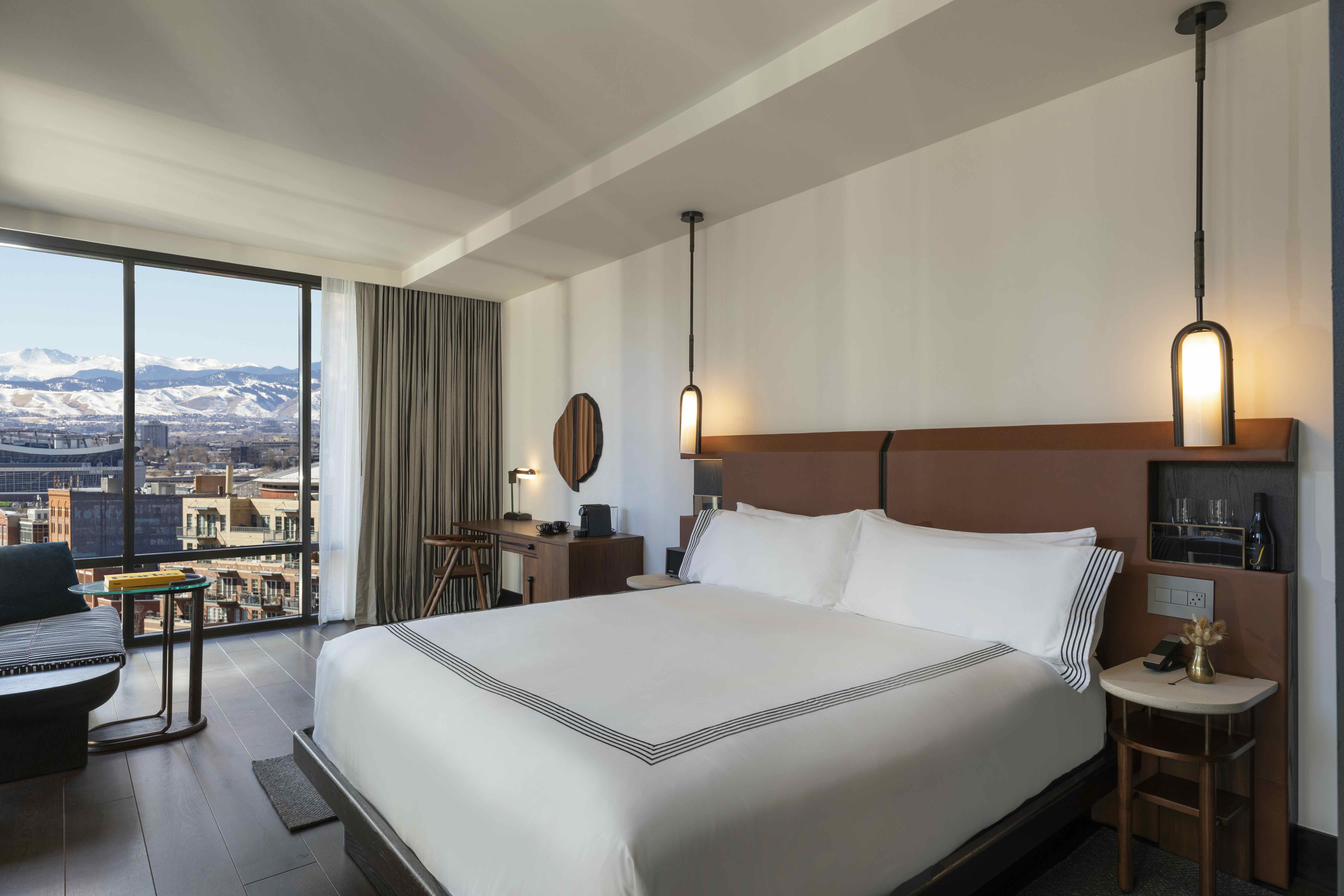 thompson-denver-guest-room