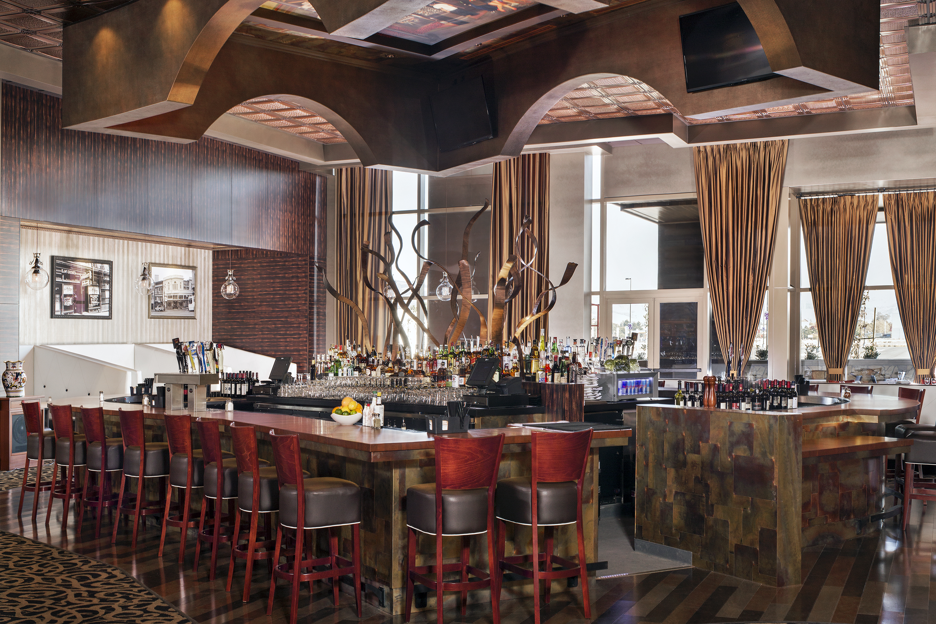 tonysinteriortight2_pano_v4s