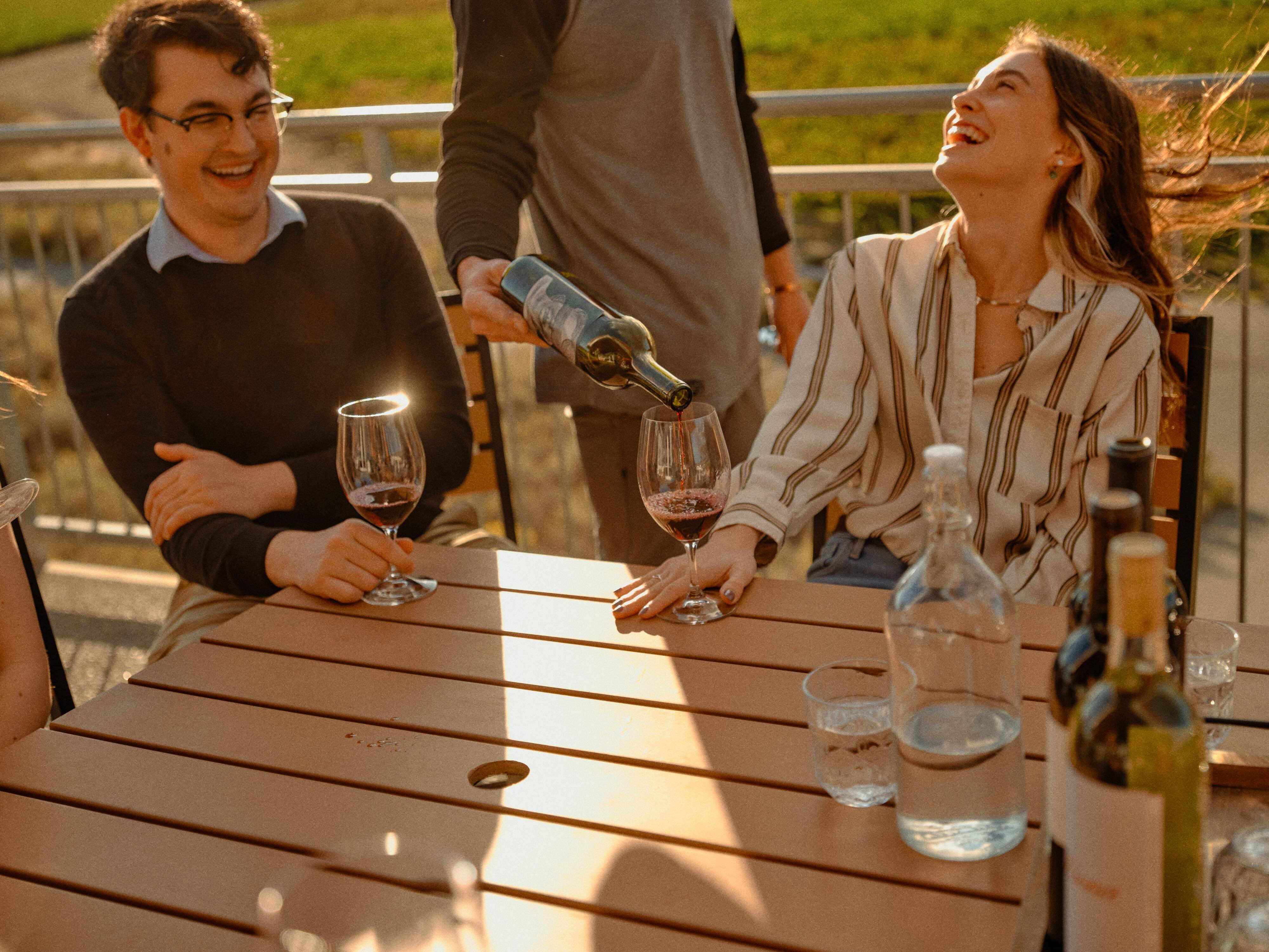 tasting-at-kiona-vineyards-winery-on-red-mountain