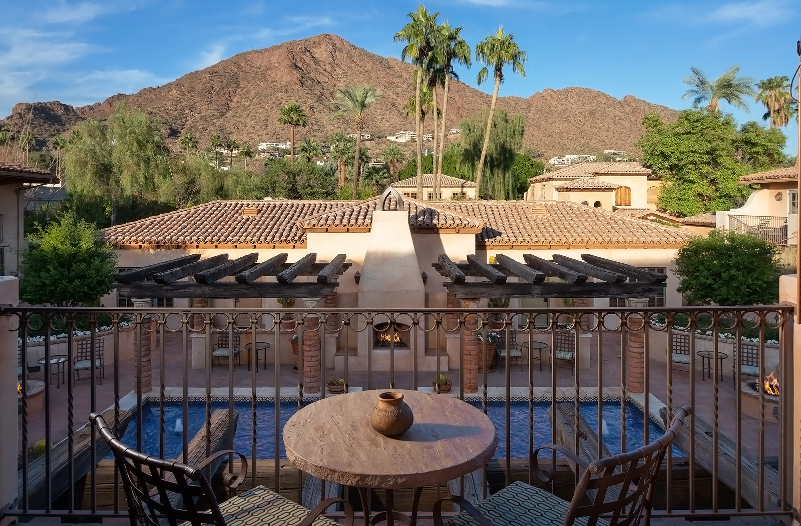 royal-palms-camelback-view-spa-suite